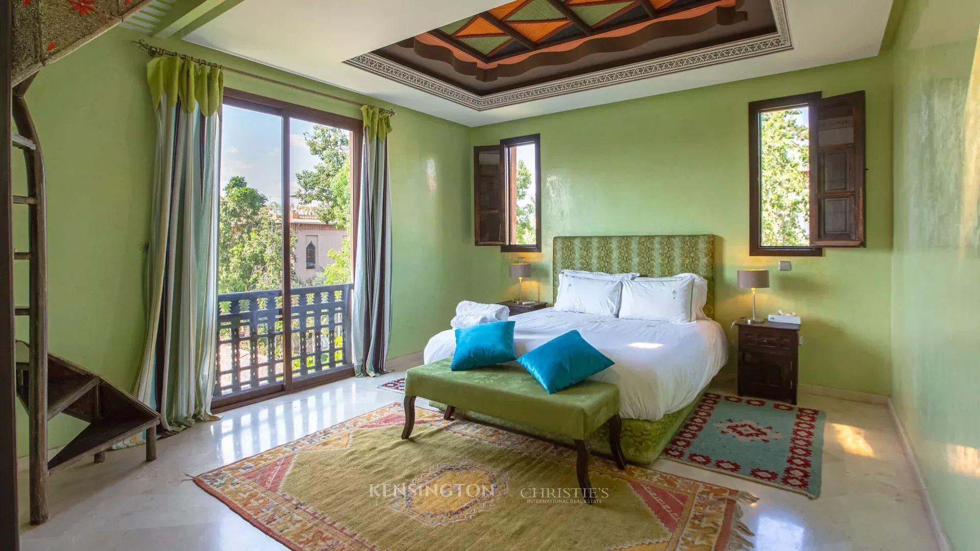 5 Bedroom Villa/Townhouse's Image 25