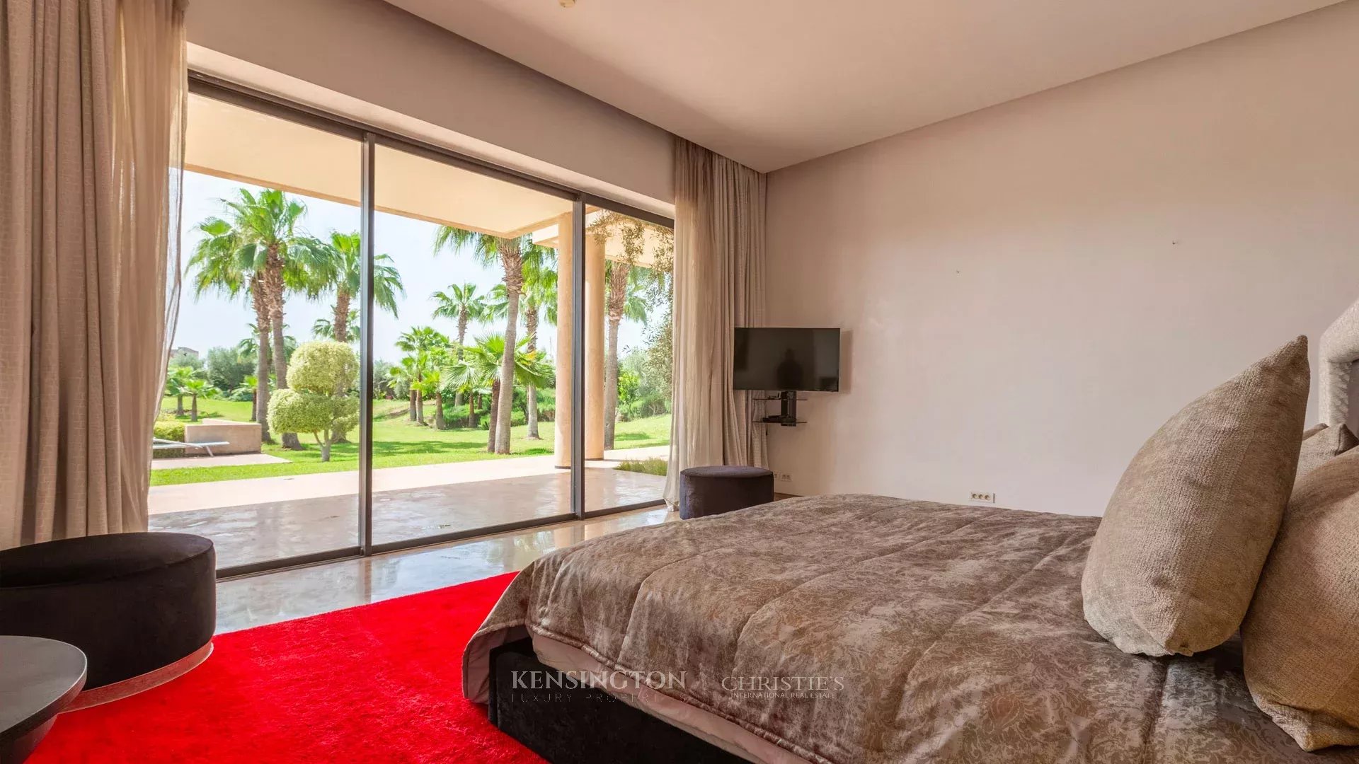 6 Bedroom Villa/Townhouse's Image 30