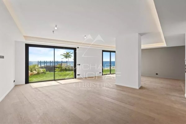 Luxury Villa-Style Garden Apartment for Sale in Cap d’Ail — photo 2