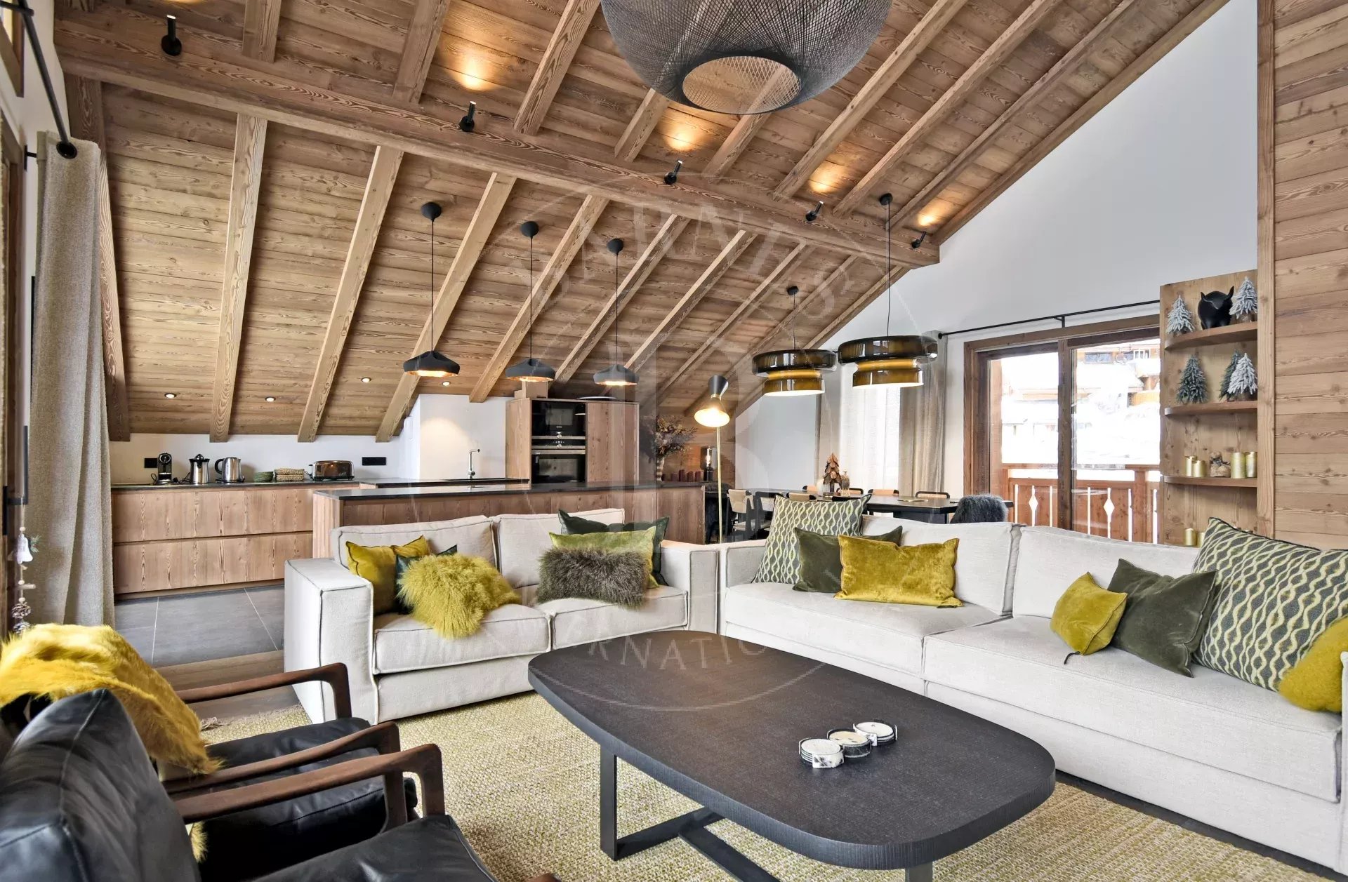 Agence immobilière de 