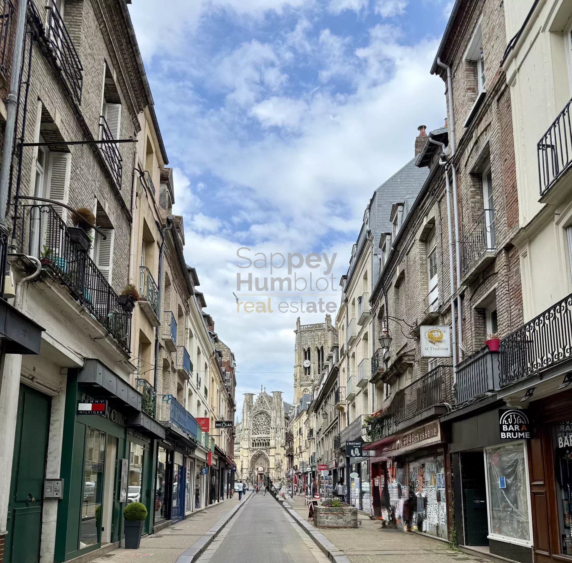 Agence immobilière de 