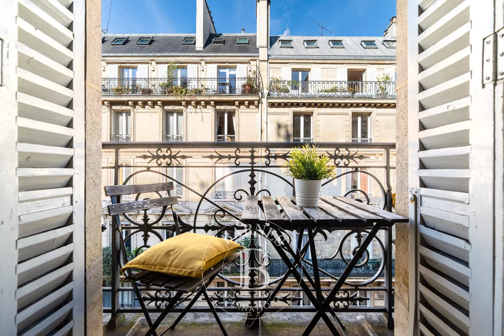 Apartment Paris 75016  -  ref 86797500 (picture 1)