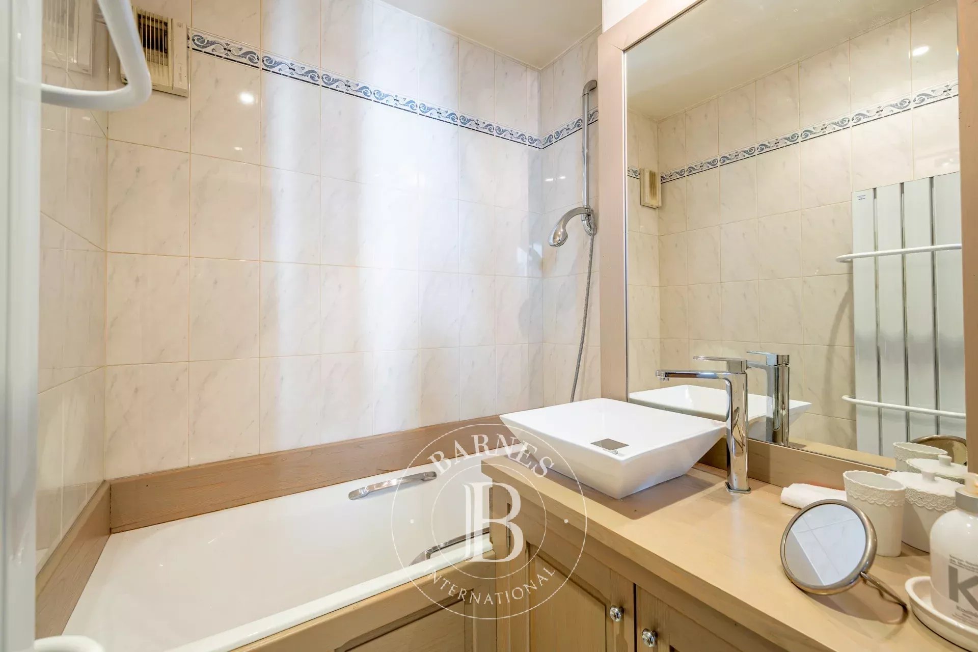 Daire Neuilly-sur-Seine - picture 13