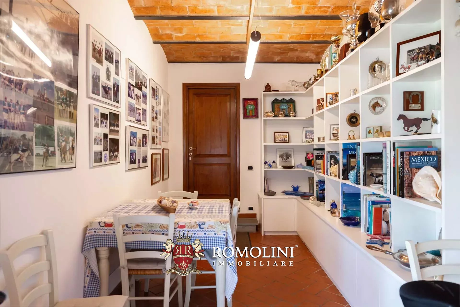 19 Bedroom Villa/Townhouse's Image 82