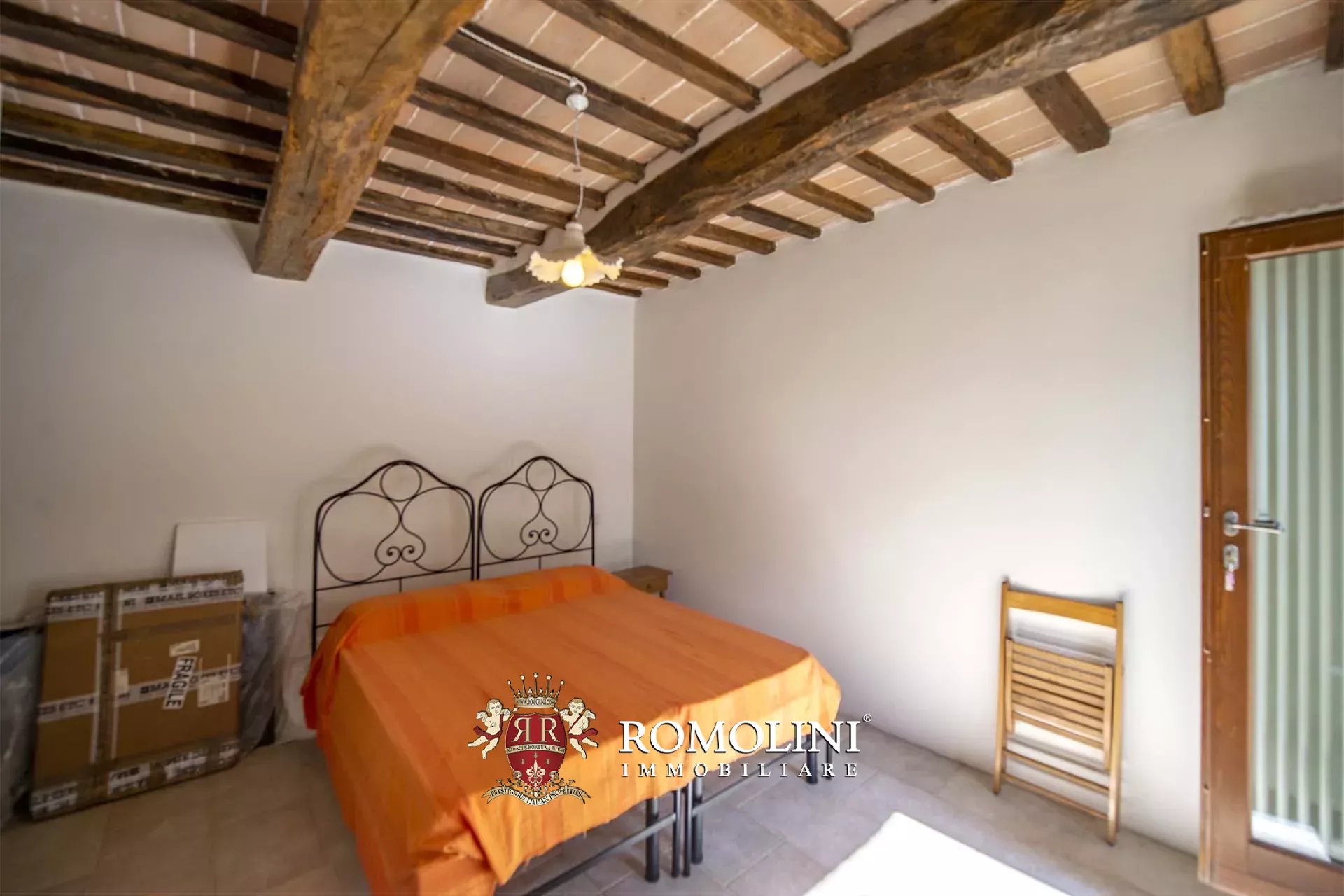 11 Bedroom Villa/Townhouse's Image 38