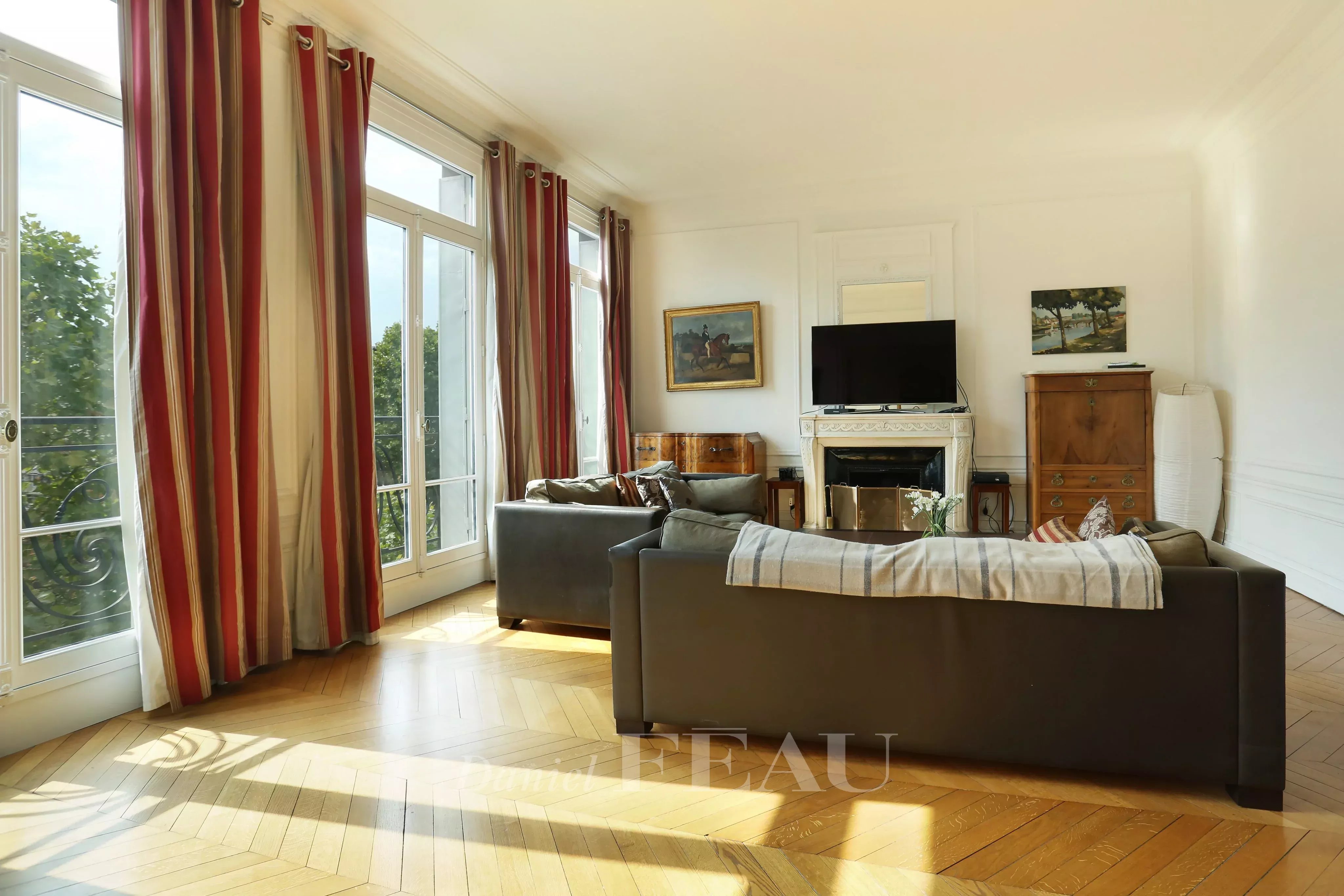 Location Appartement Paris 17ème