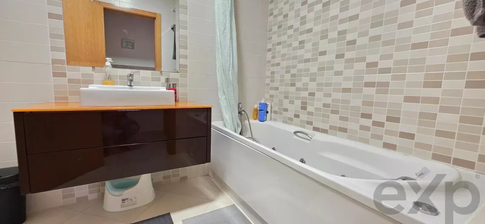 Spacious 2-bedroom apartment in the João de Ourém development, Olhão 87072287 image 10