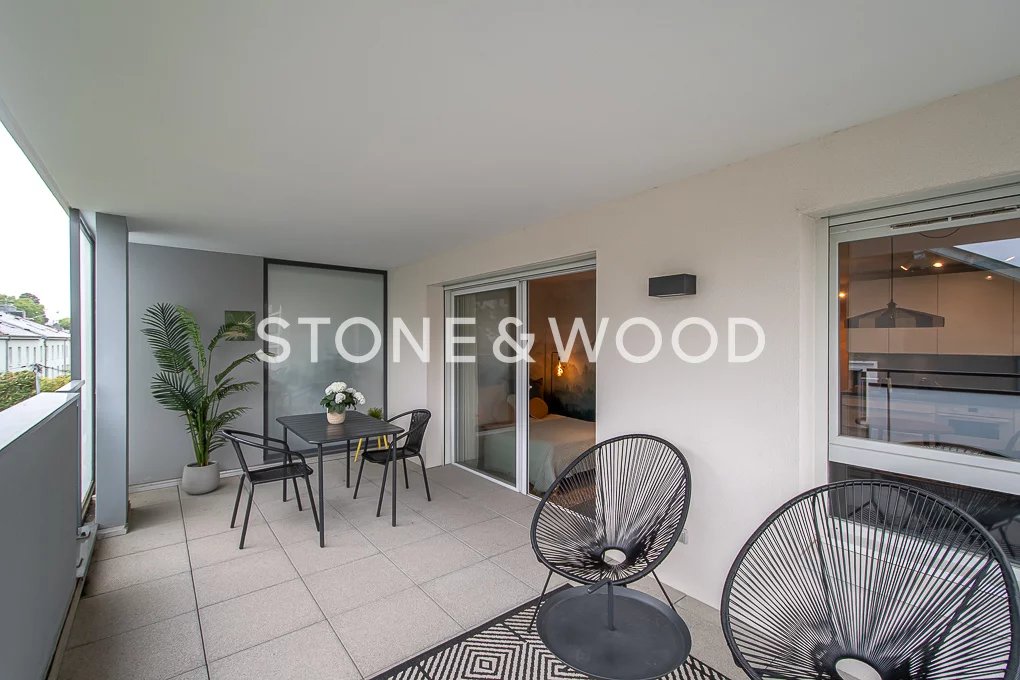 Appartement moderne avec terrasse, proche Galeries Lafayett