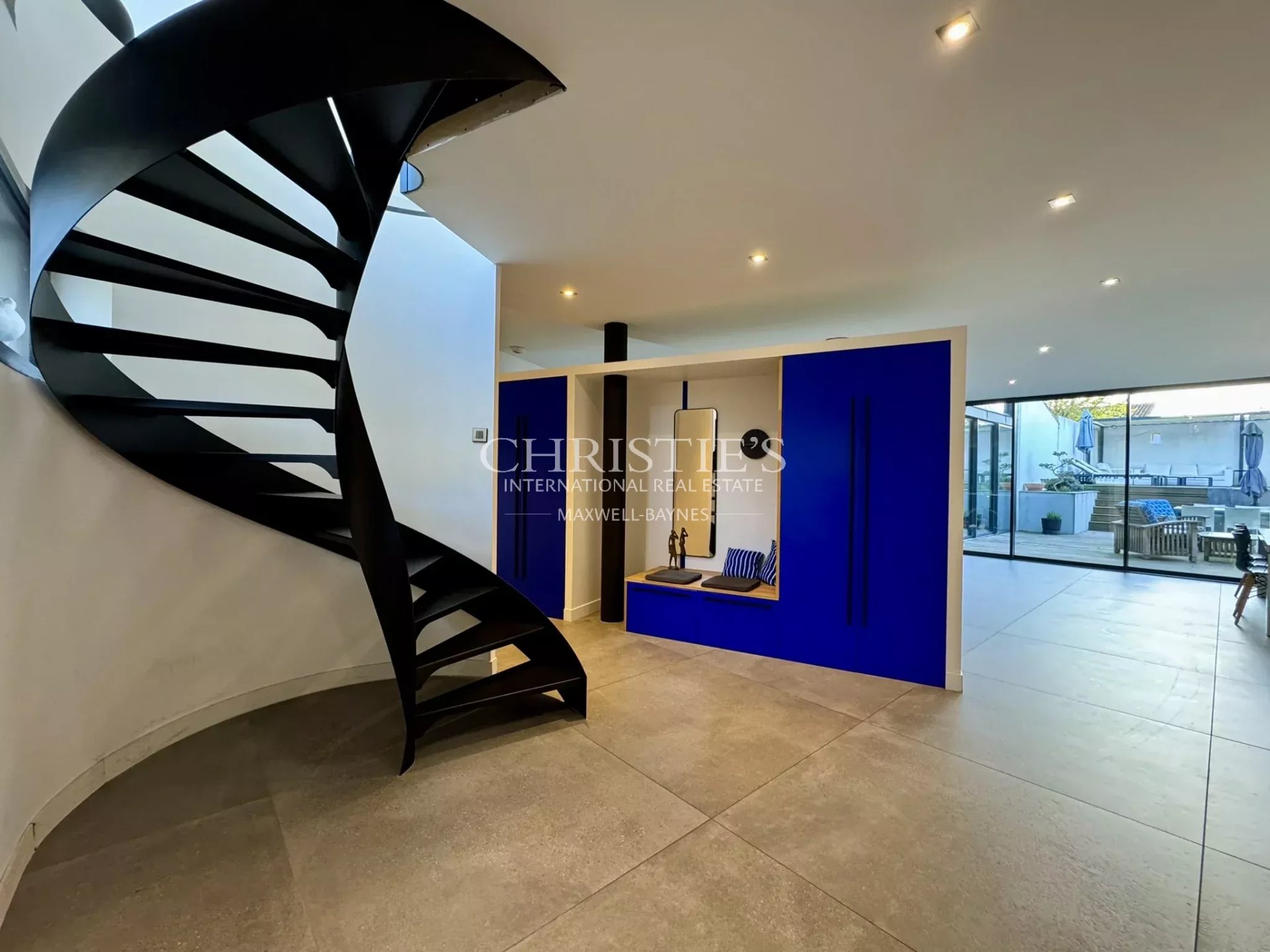 4 Bedroom Villa/Townhouse's Image 10