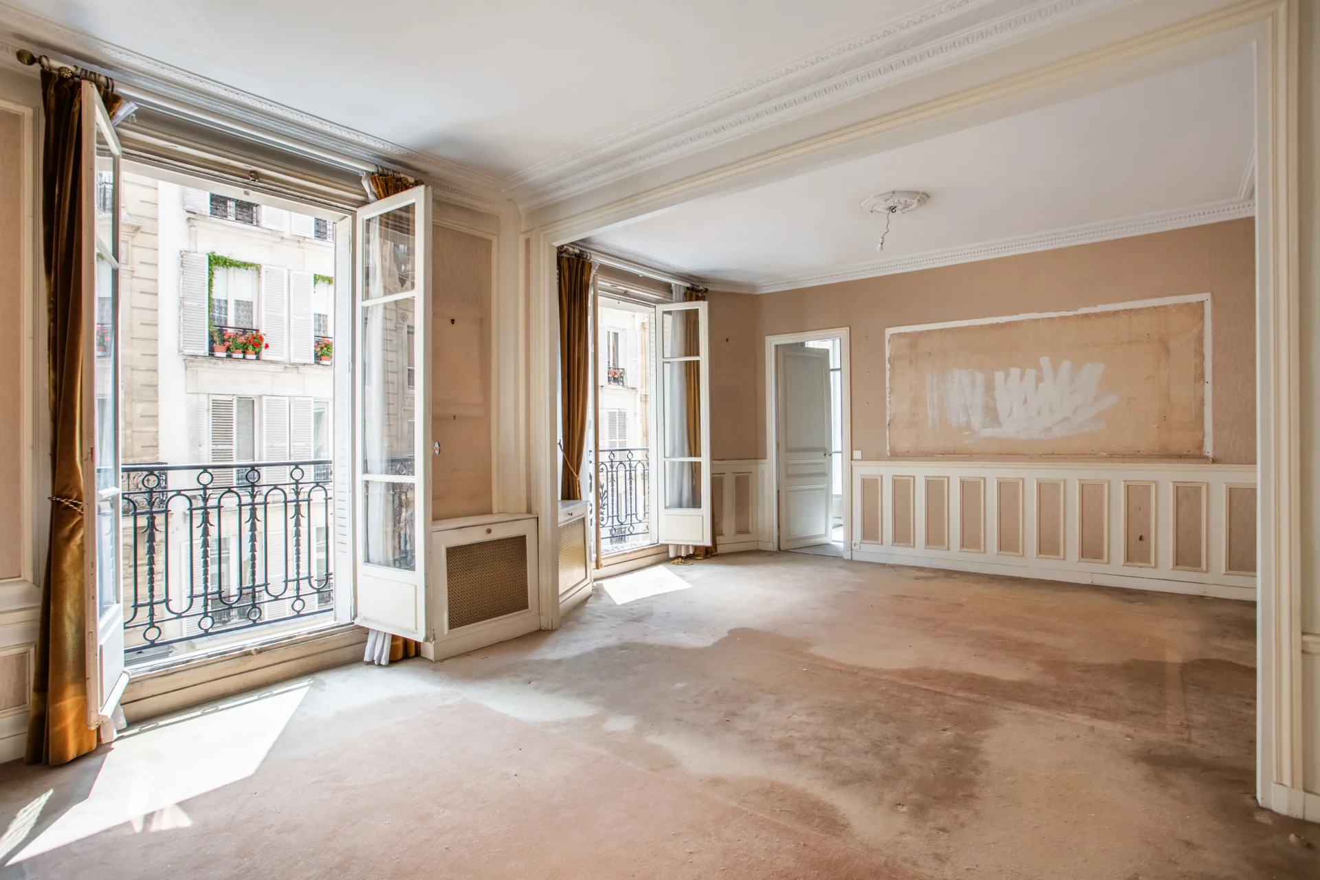Paris 6e - CHERCHE-MIDI / BON MARCHÉ