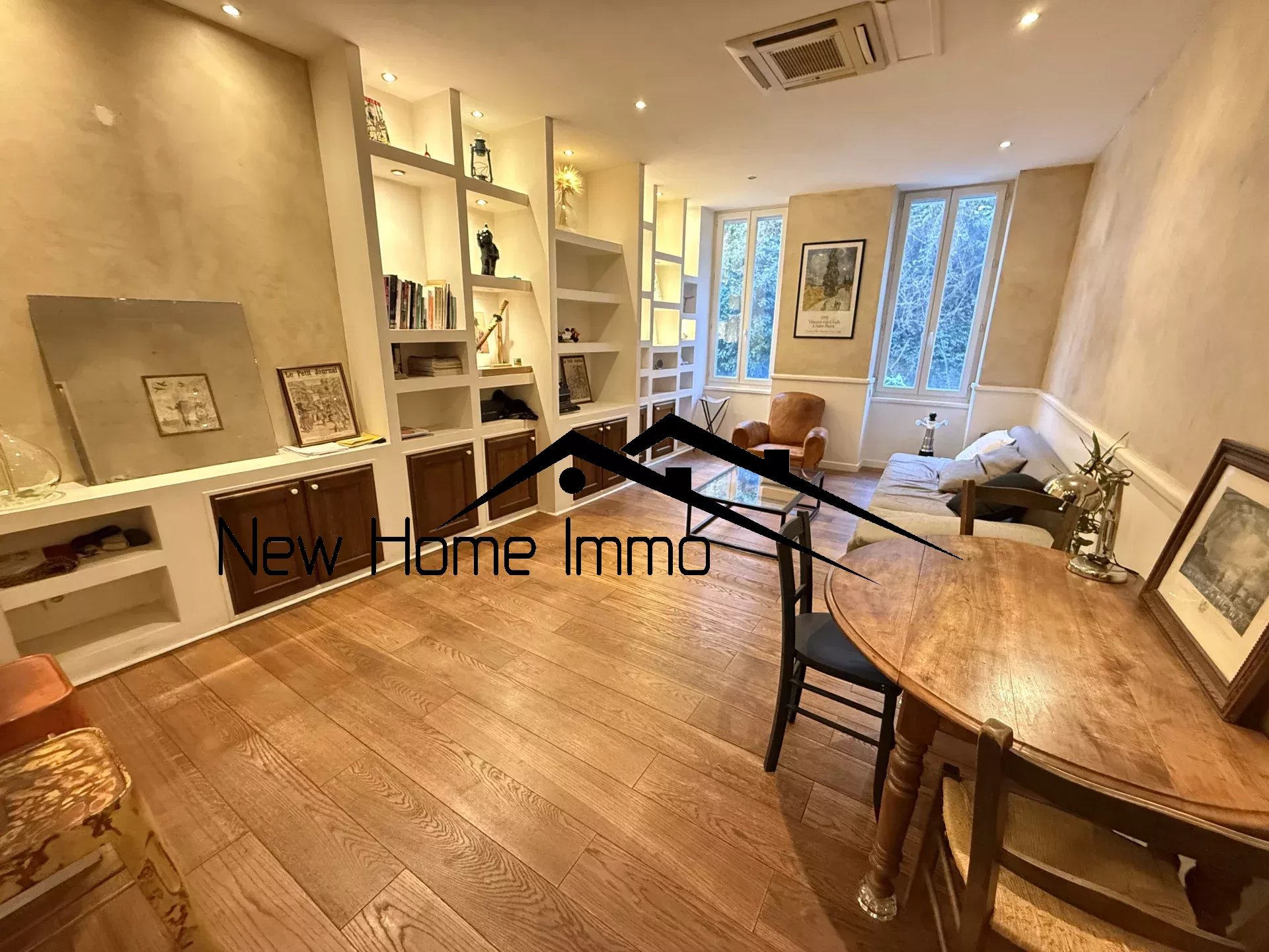 Agence immobilière de 