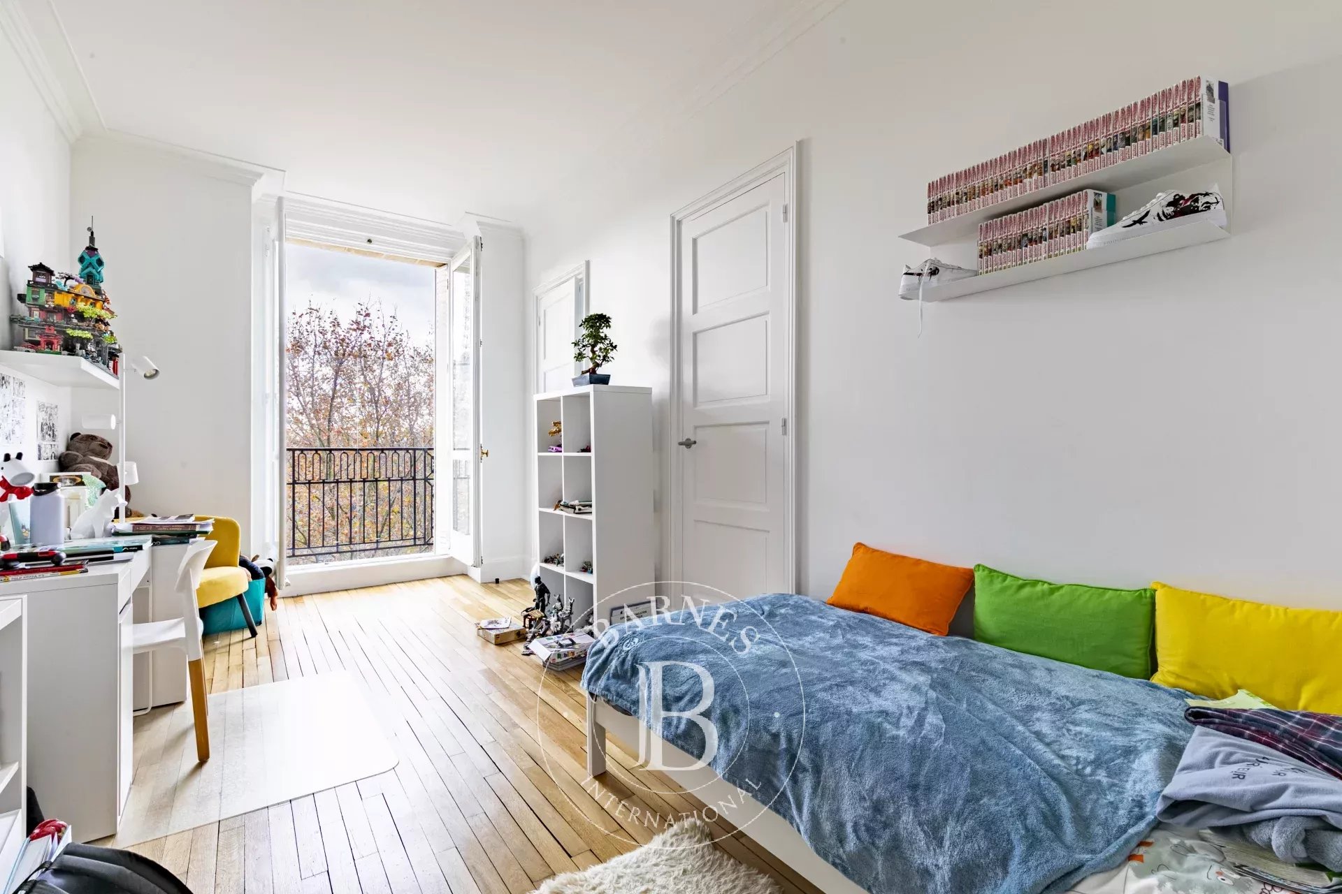 Paris  - Apartment 3 Bedrooms - picture 9
