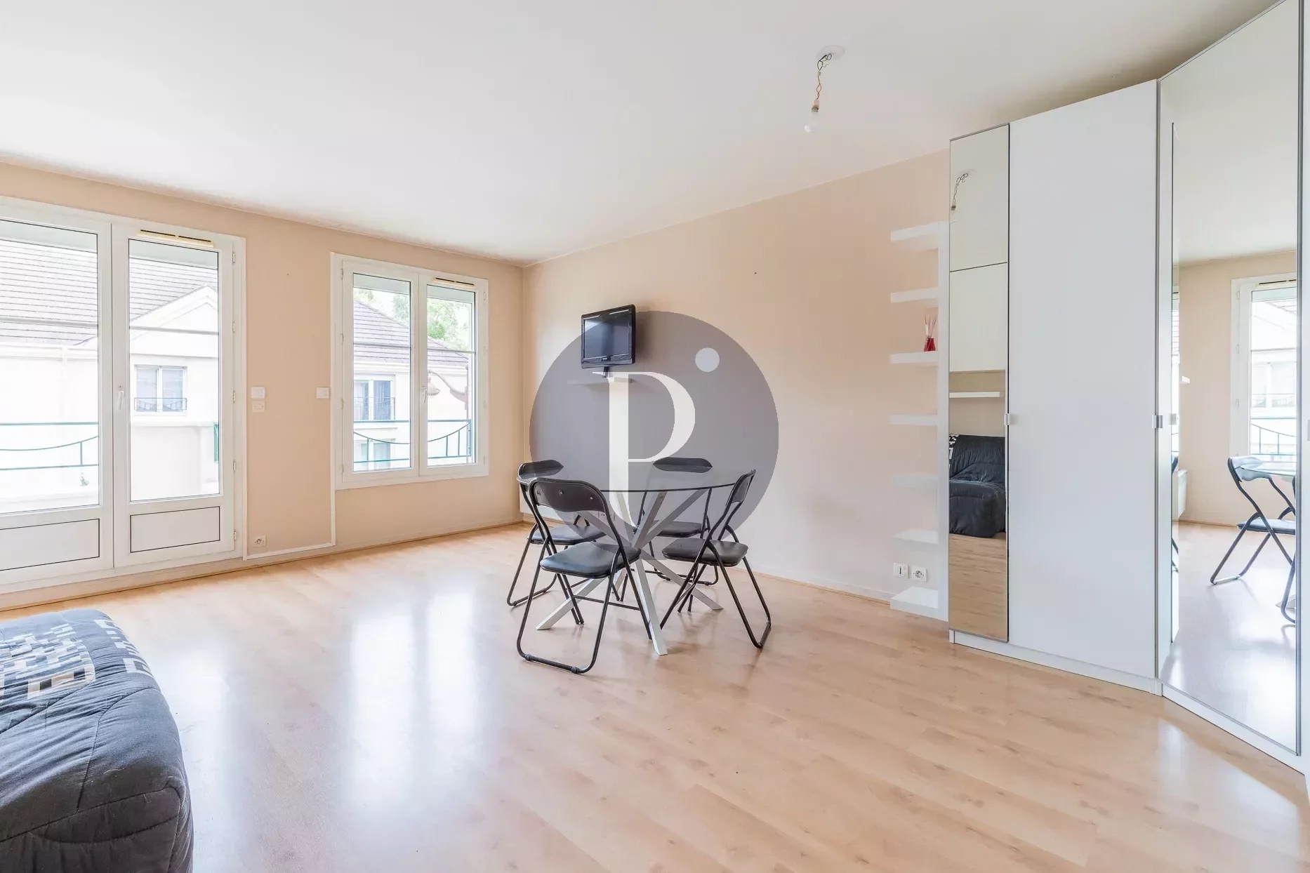 vente-appartement-2-pieces-verrieres-le-buisson-84998248