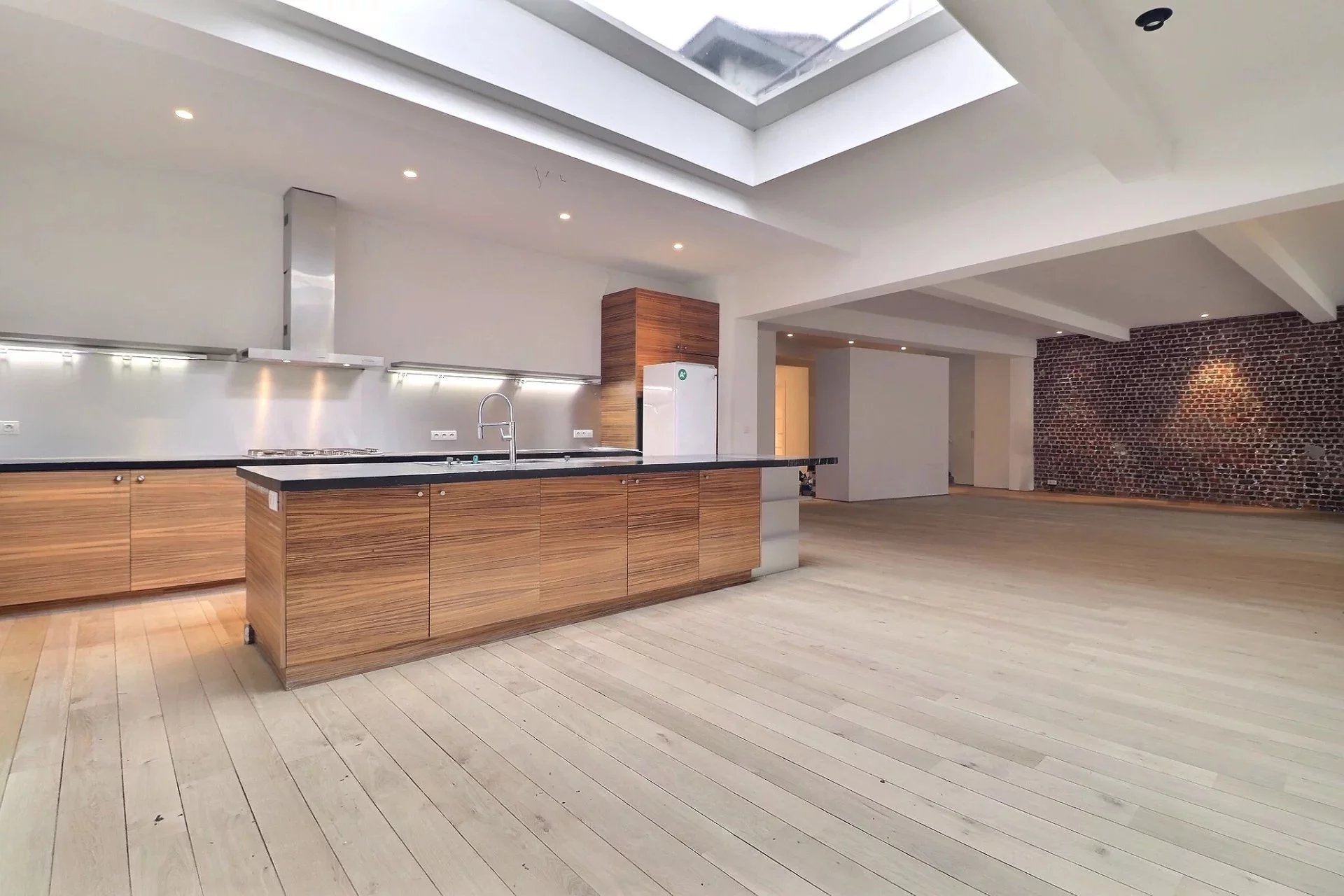 Ixelles - Chatelain - Duplex 3ch + terrasses + parking (optionnel)