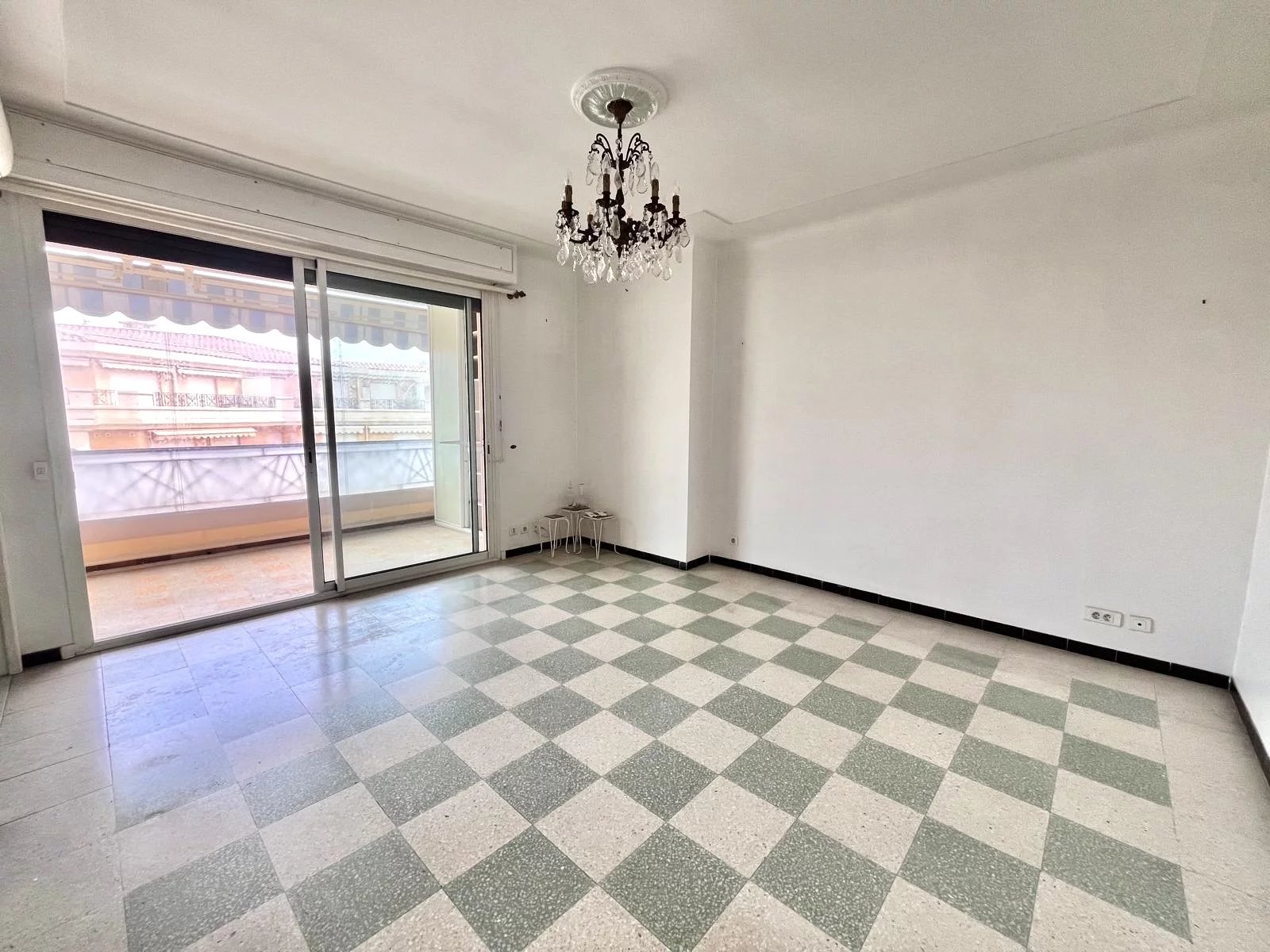 Sale Apartment Menton Centre