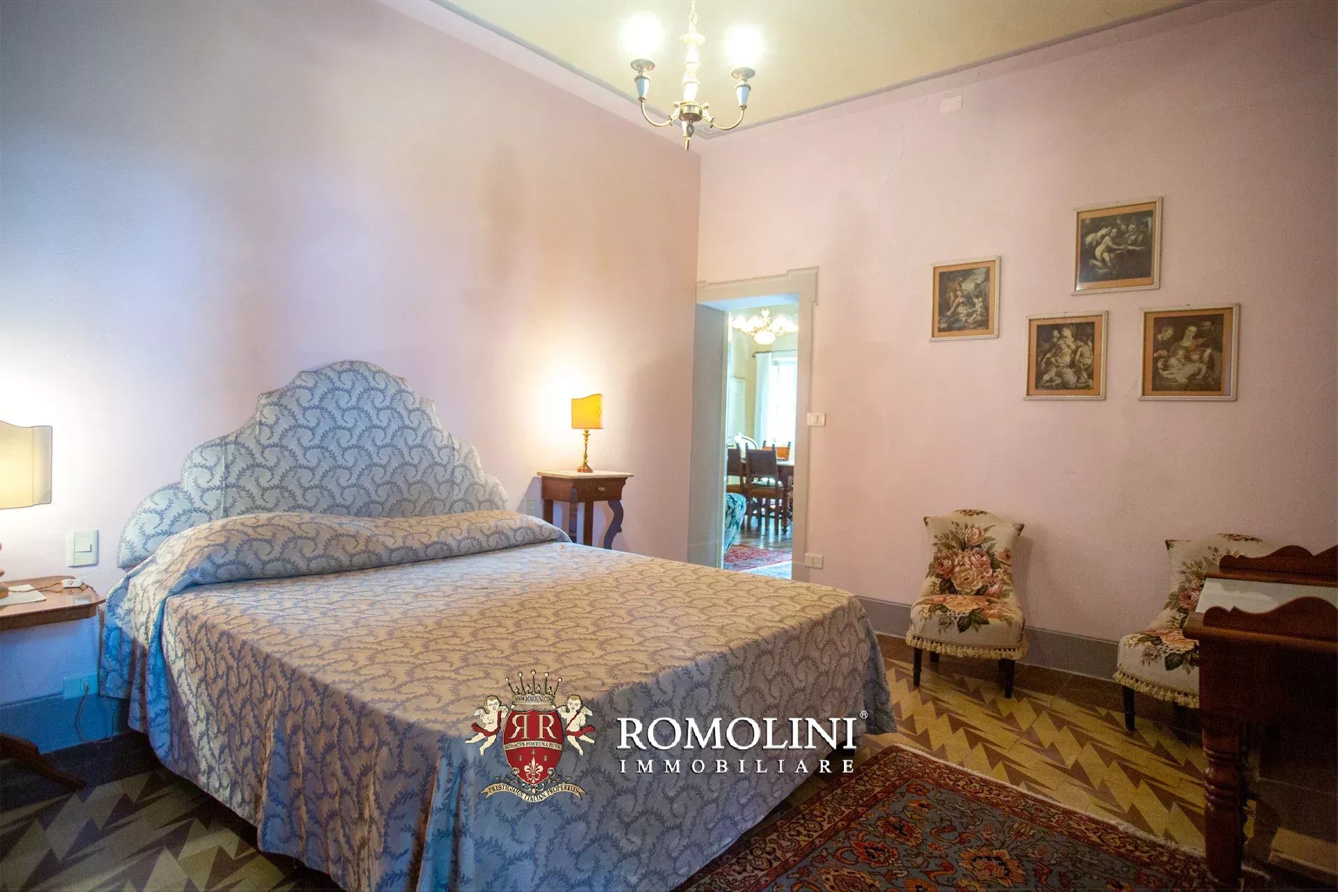 7 Bedroom Villa/Townhouse's Image 34