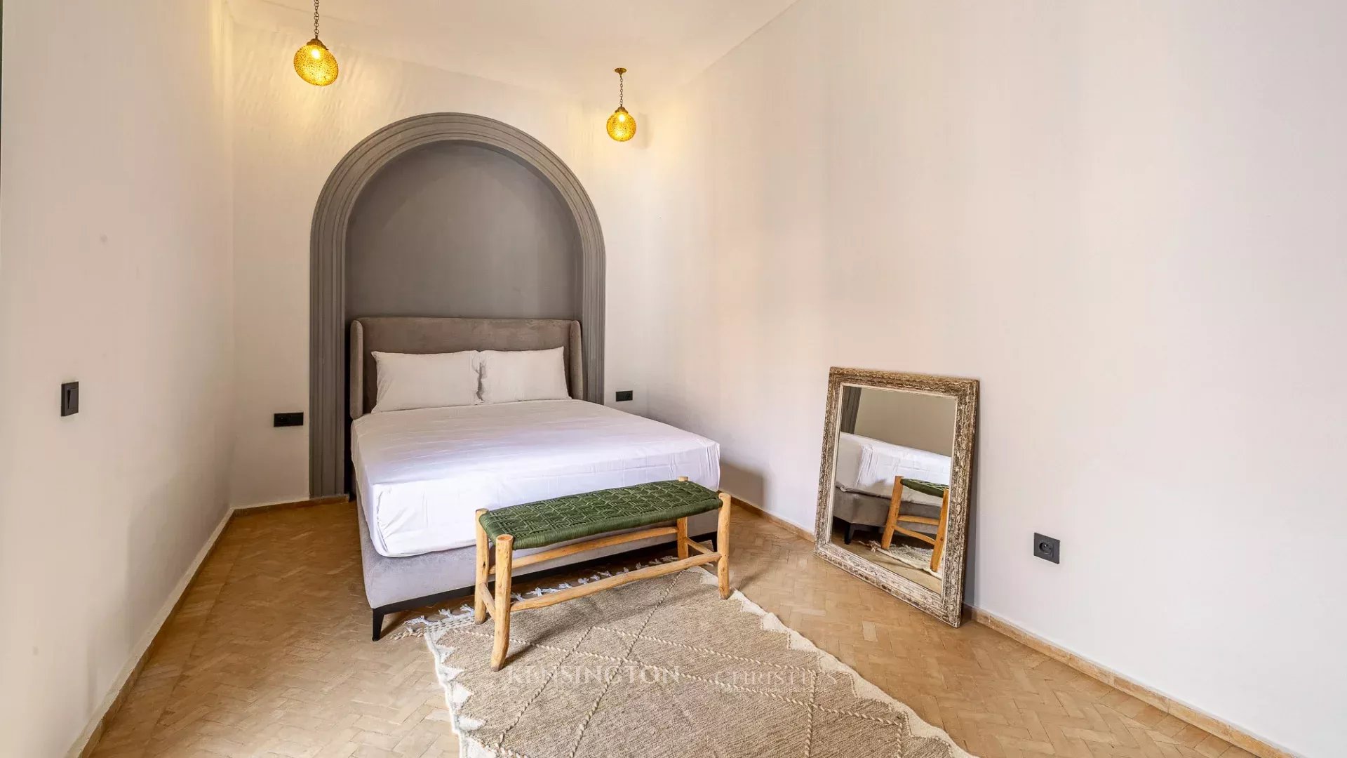 5 Bedroom Villa/Townhouse's Image 15
