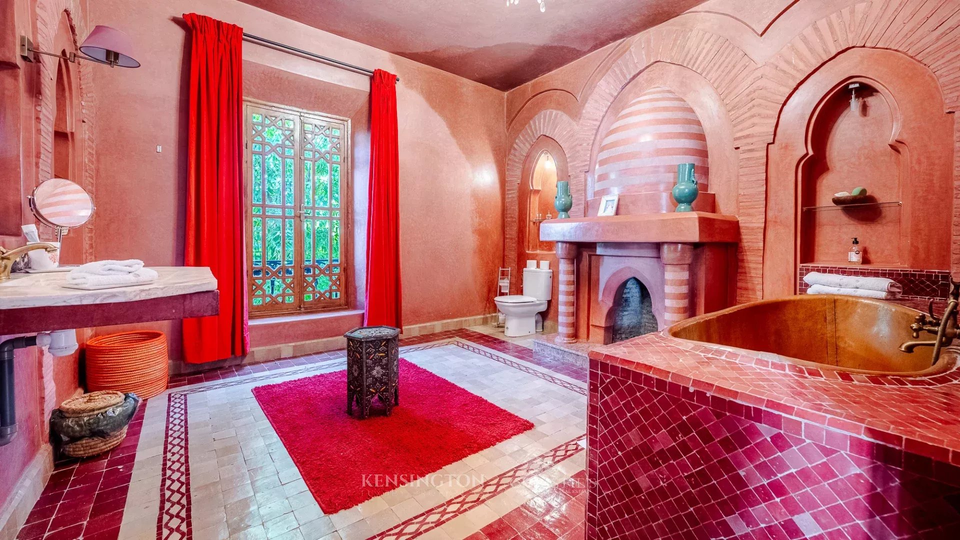 4 Bedroom Villa/Townhouse's Image 32