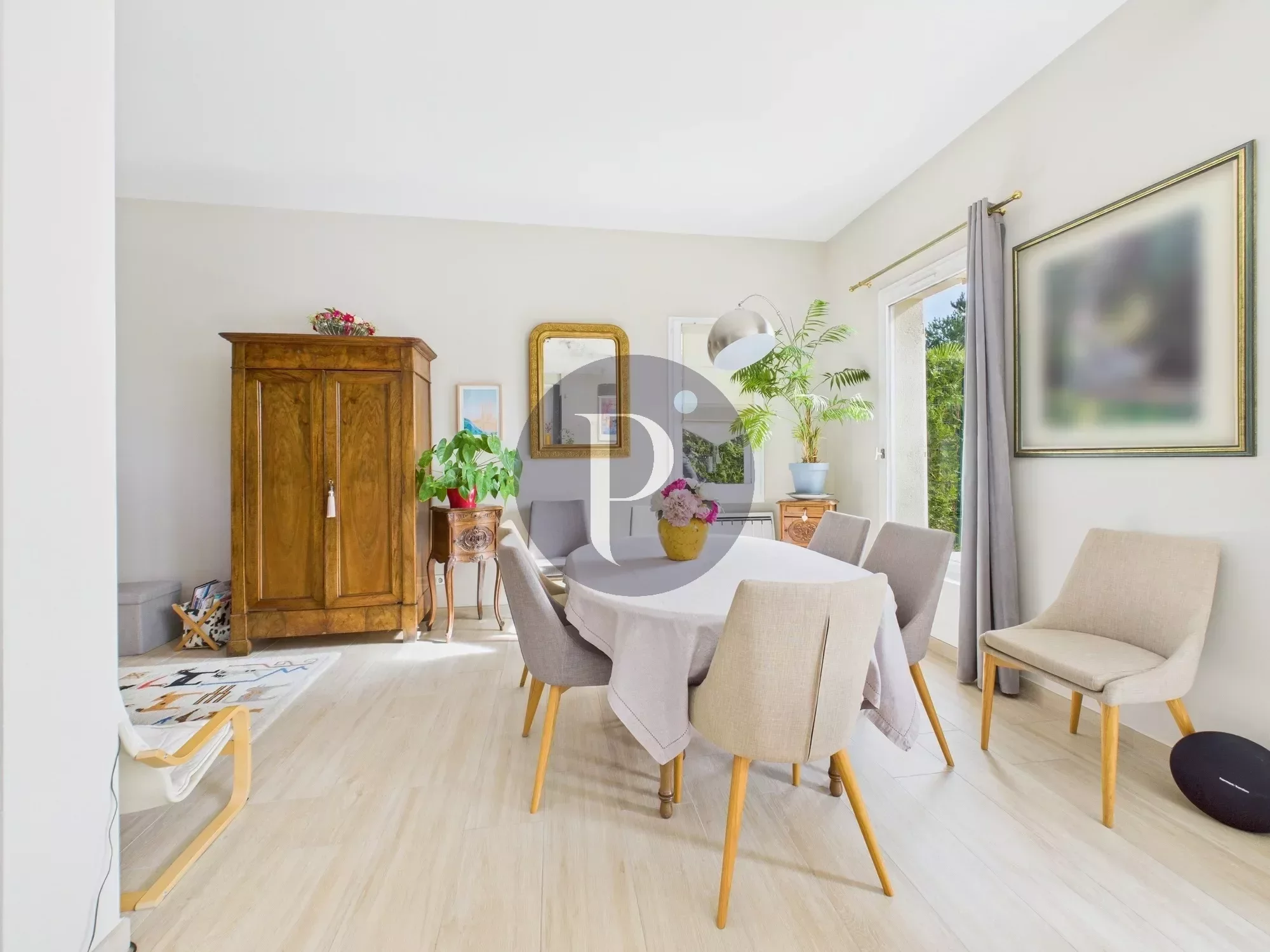 vente-maison-8-pieces-verrieres-le-buisson-85522135