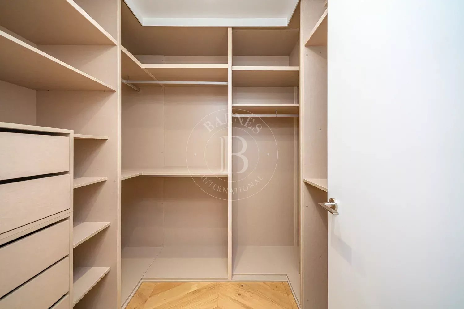 Daire Madrid - picture 11