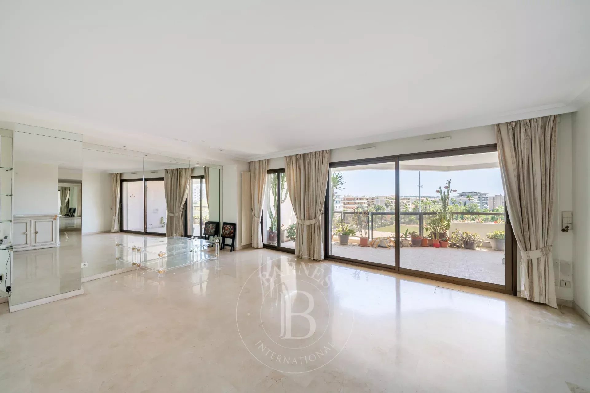 Daire Cannes - picture 10