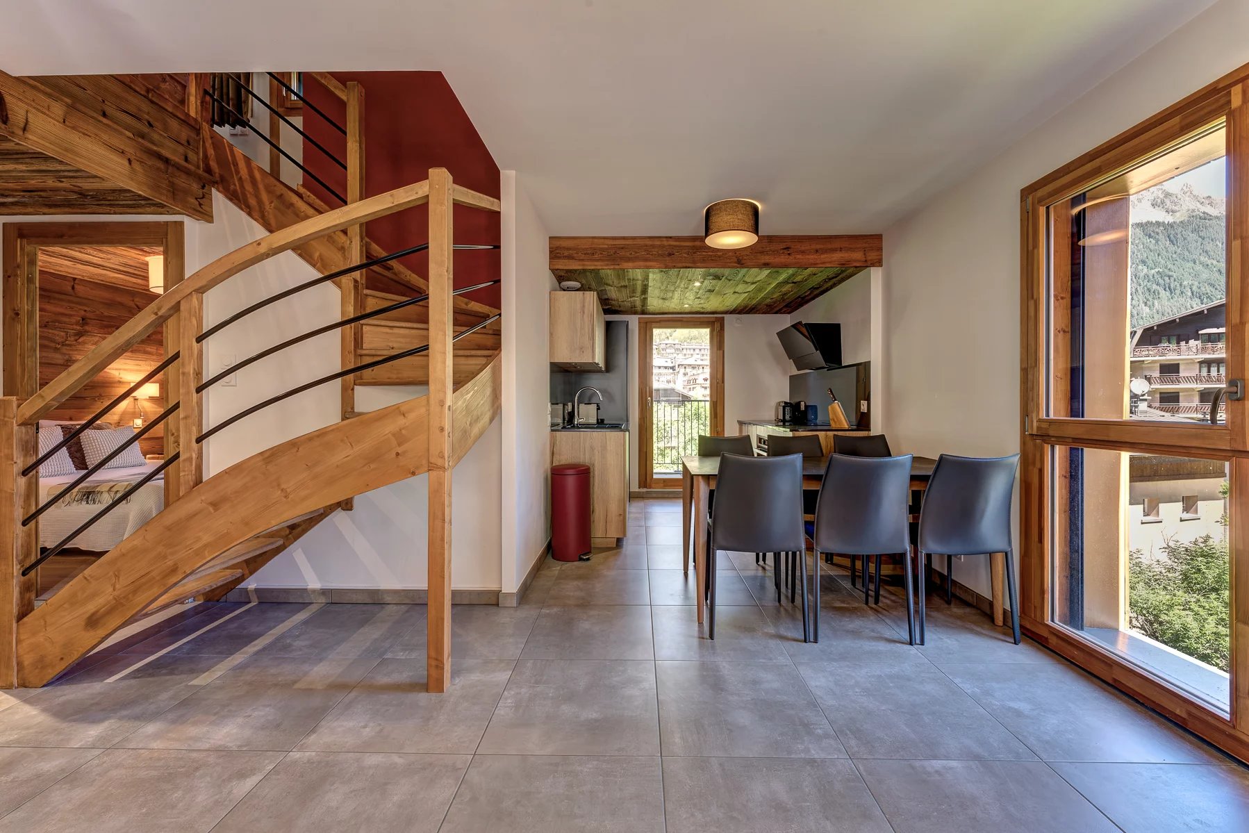 Photo of CHAMONIX - 3-bedroom duplex apartment in the centre of town