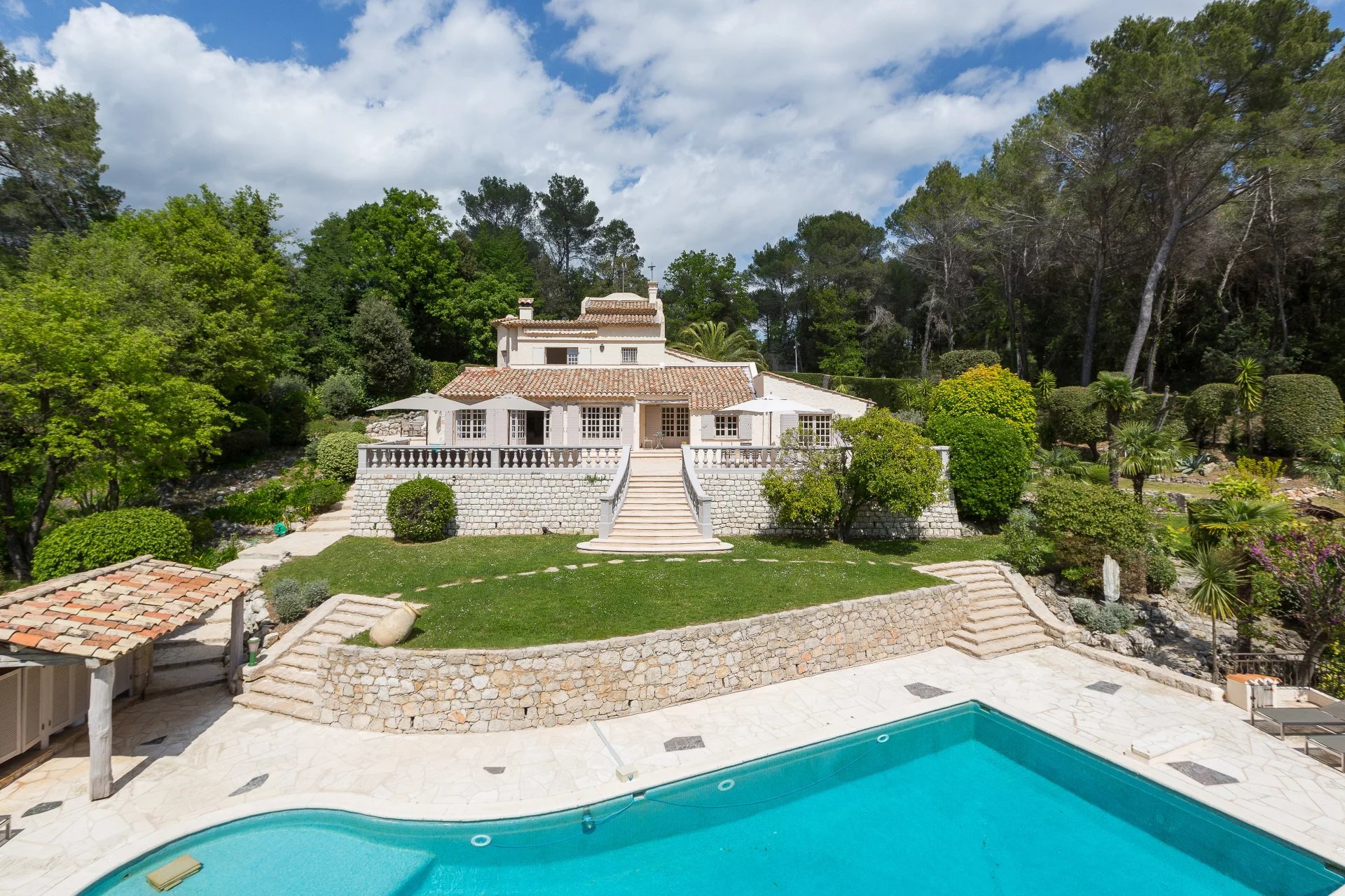 Sale House Roquefort-les-Pins