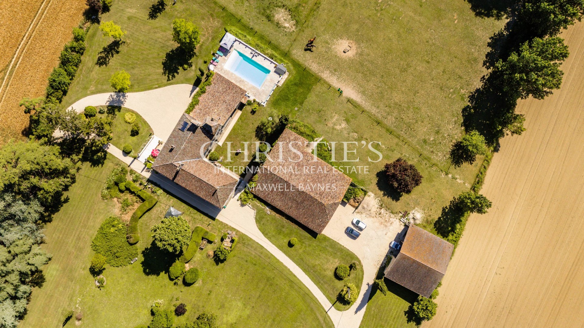 5 Bedroom Villa/Townhouse's Image 22