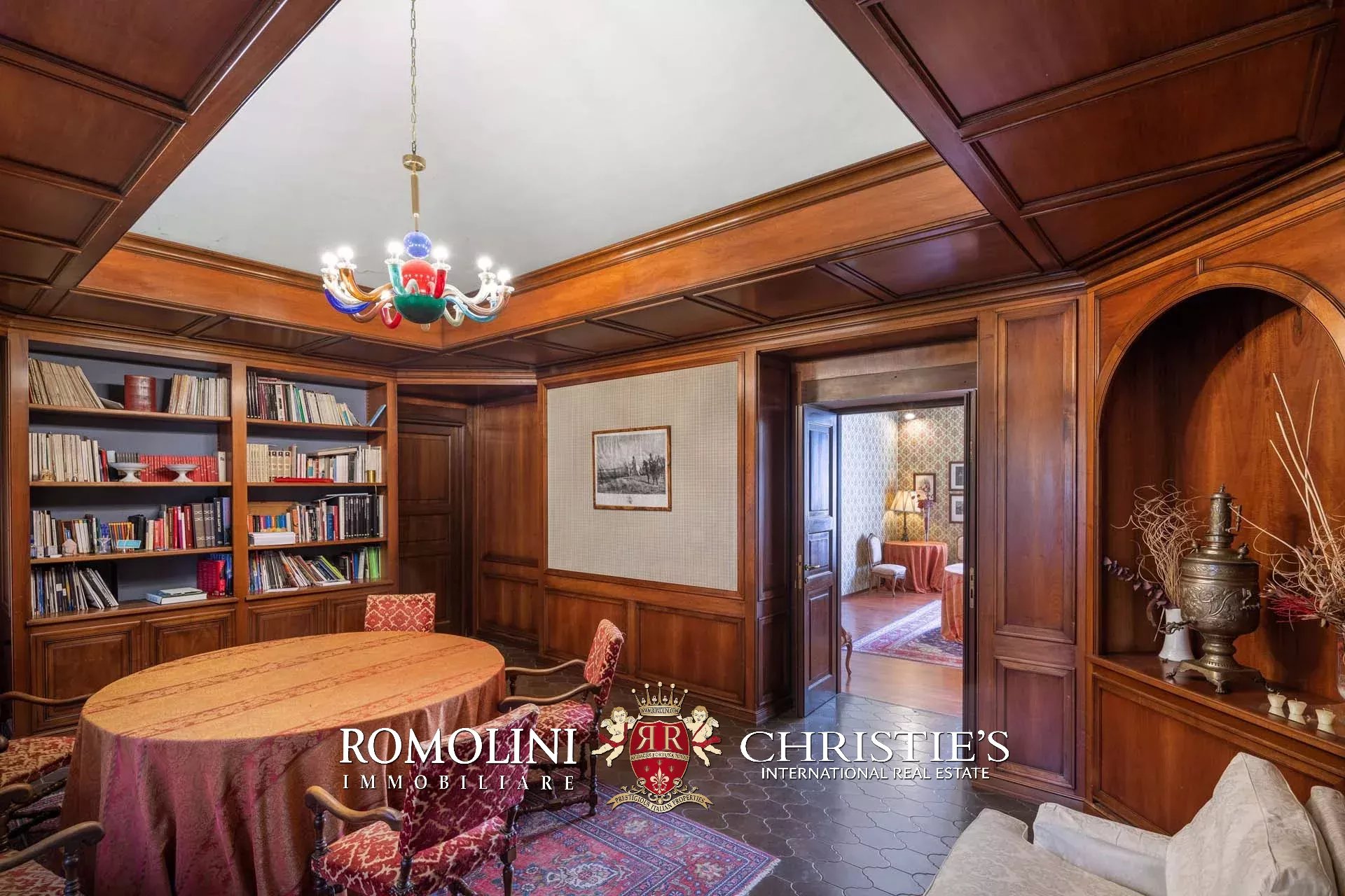 10 Bedroom Chateau's Image 26
