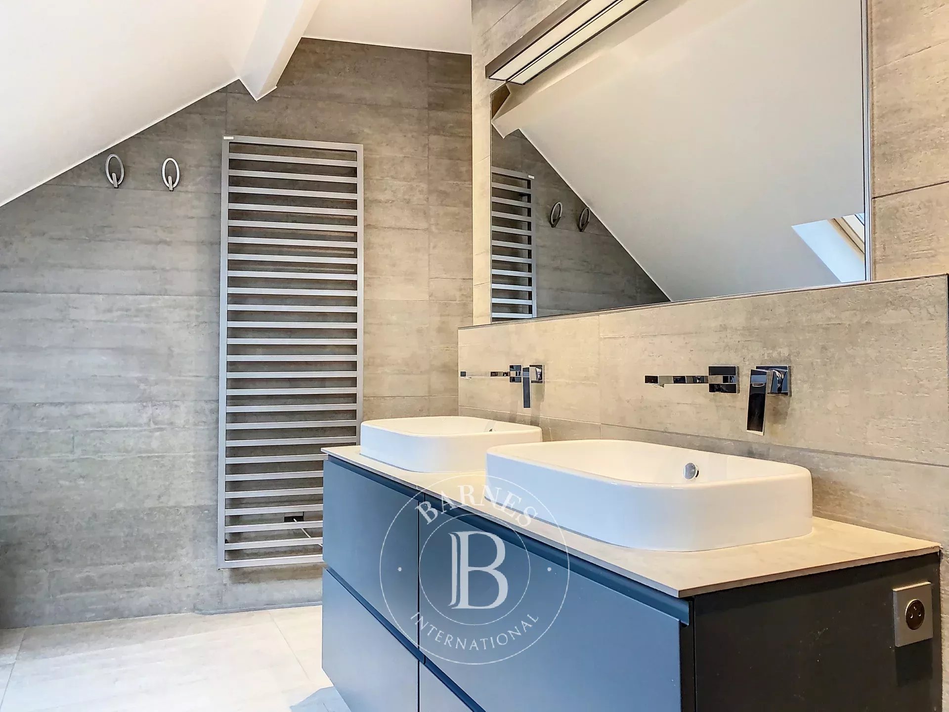 Ev Paris 18ème - picture 28