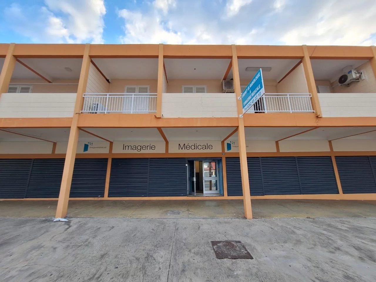 Location Local commercial Le Port