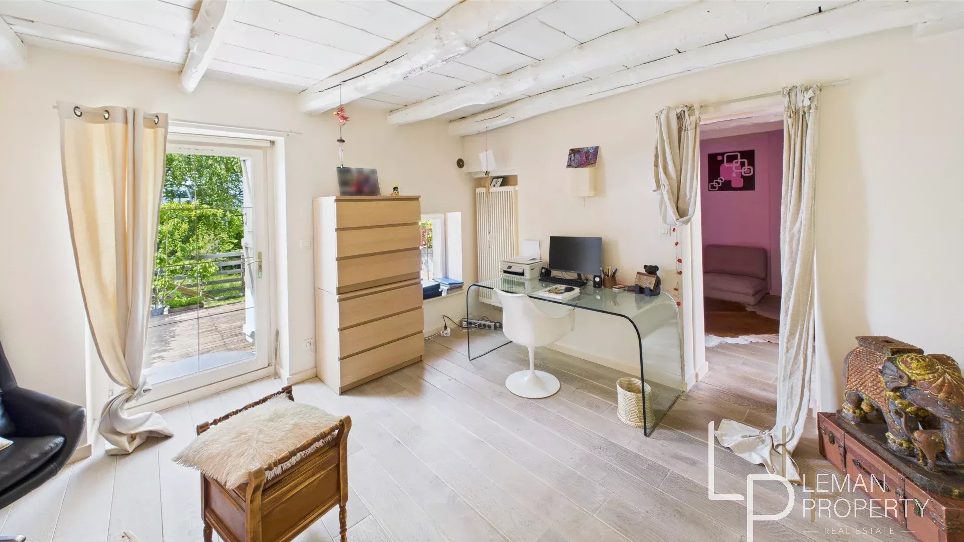 L'agence Leman property vous propose un maison à la vente