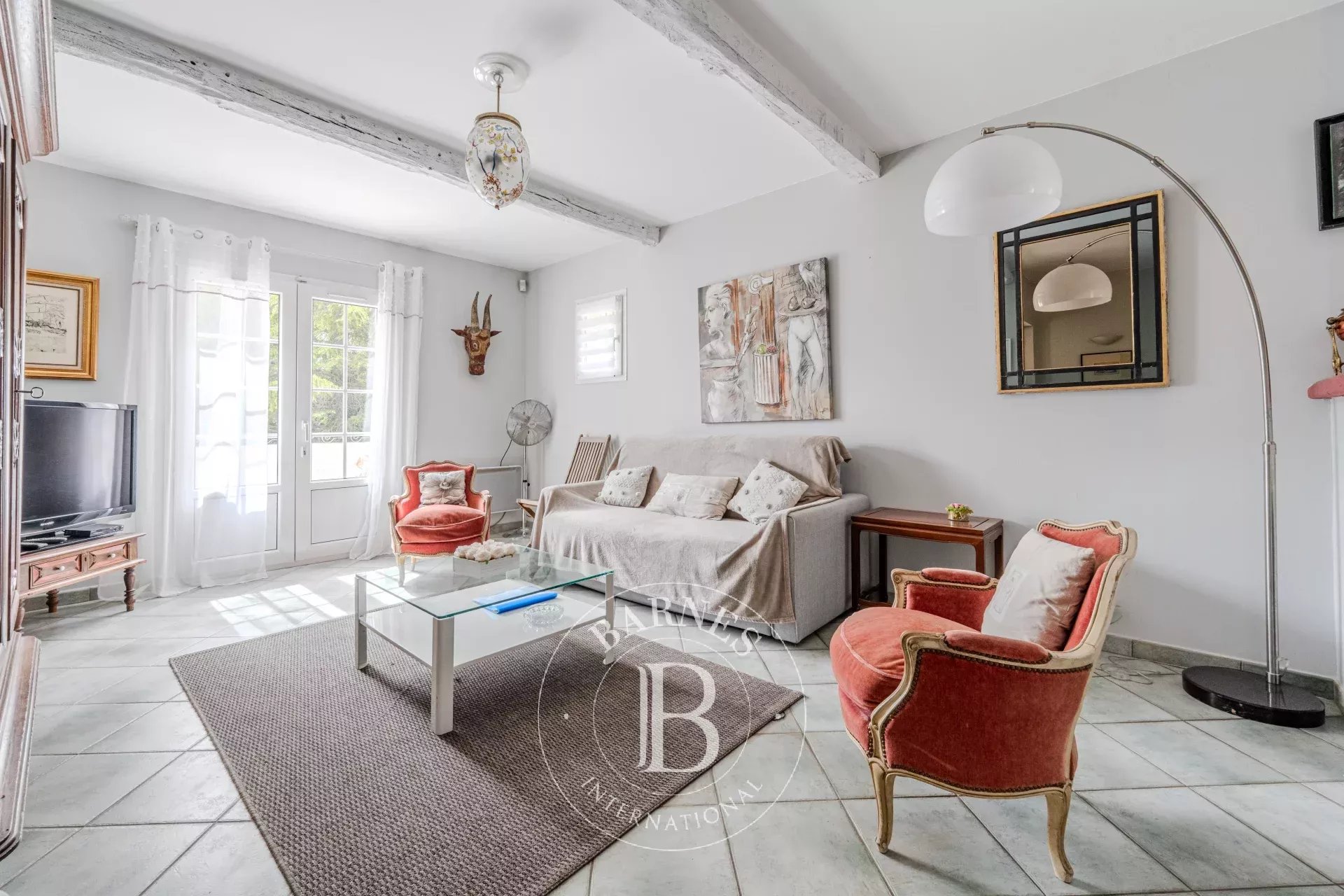 AIX EN PROVENCE NORTH - 15 MINUTES AIX-EN-PROVENCE - HOUSE 200sqm (350sqm in total) - LAND 4000m² - 3 BEDROOMS - ANNEXE - BASEMENT - GARDEN - SWIMMING POOL - SECLUDED - picture 19