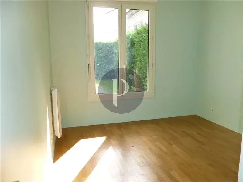 vente-appartement-2-pieces-le-plessis-robinson-83872011