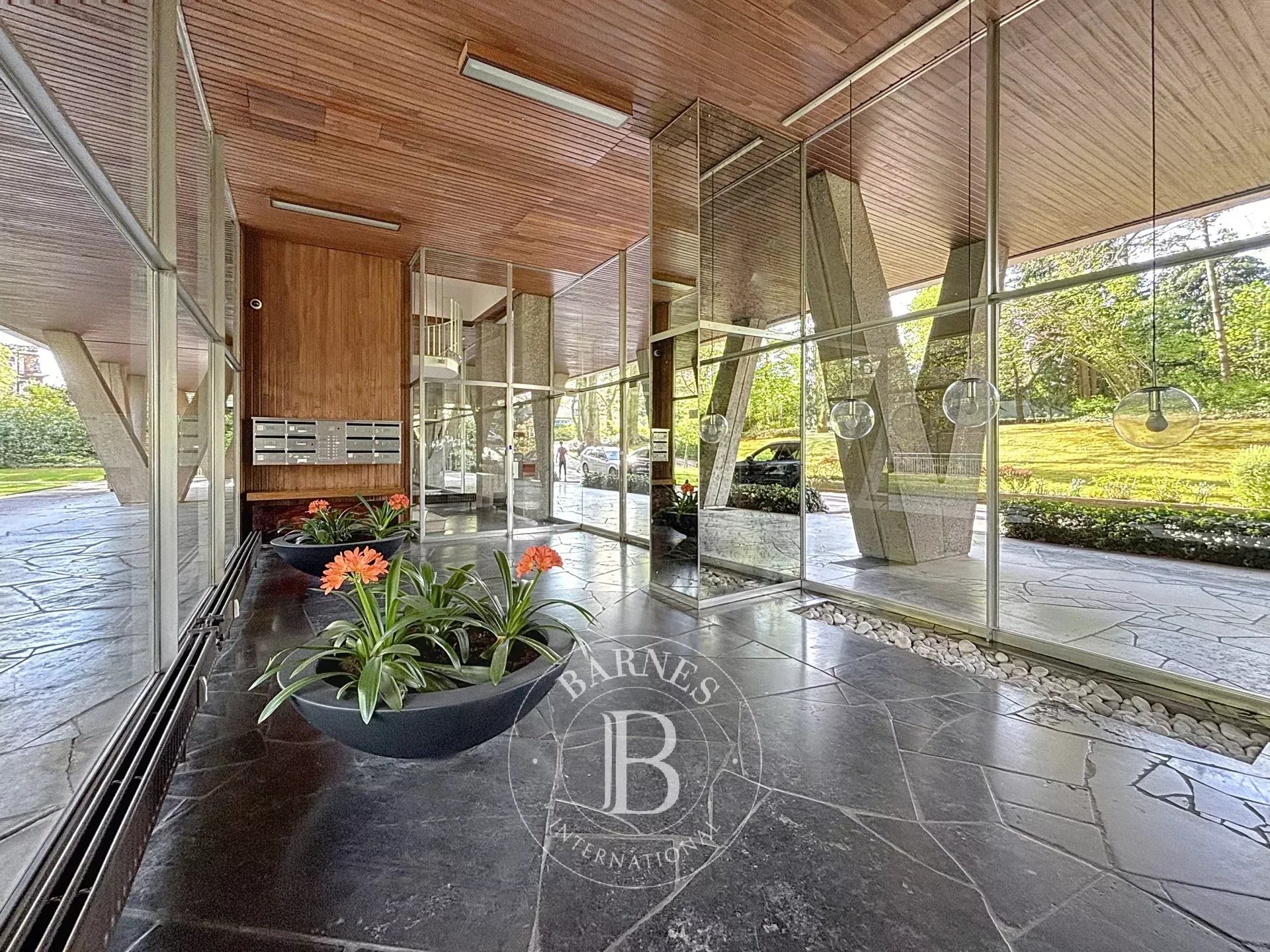 Observatoire duplex-penthouse avec grande terrasse