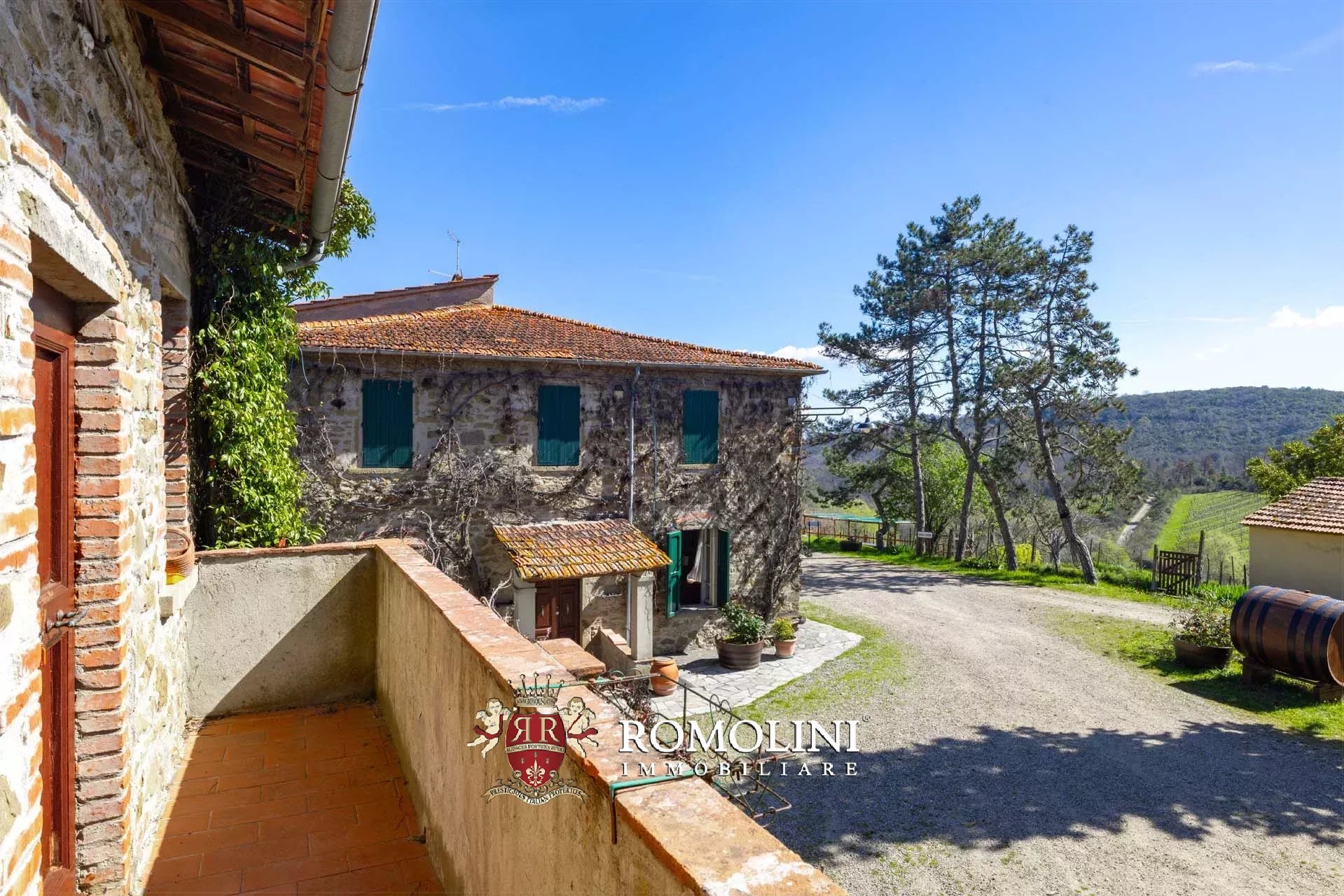 19 Bedroom Vineyard's Image 81