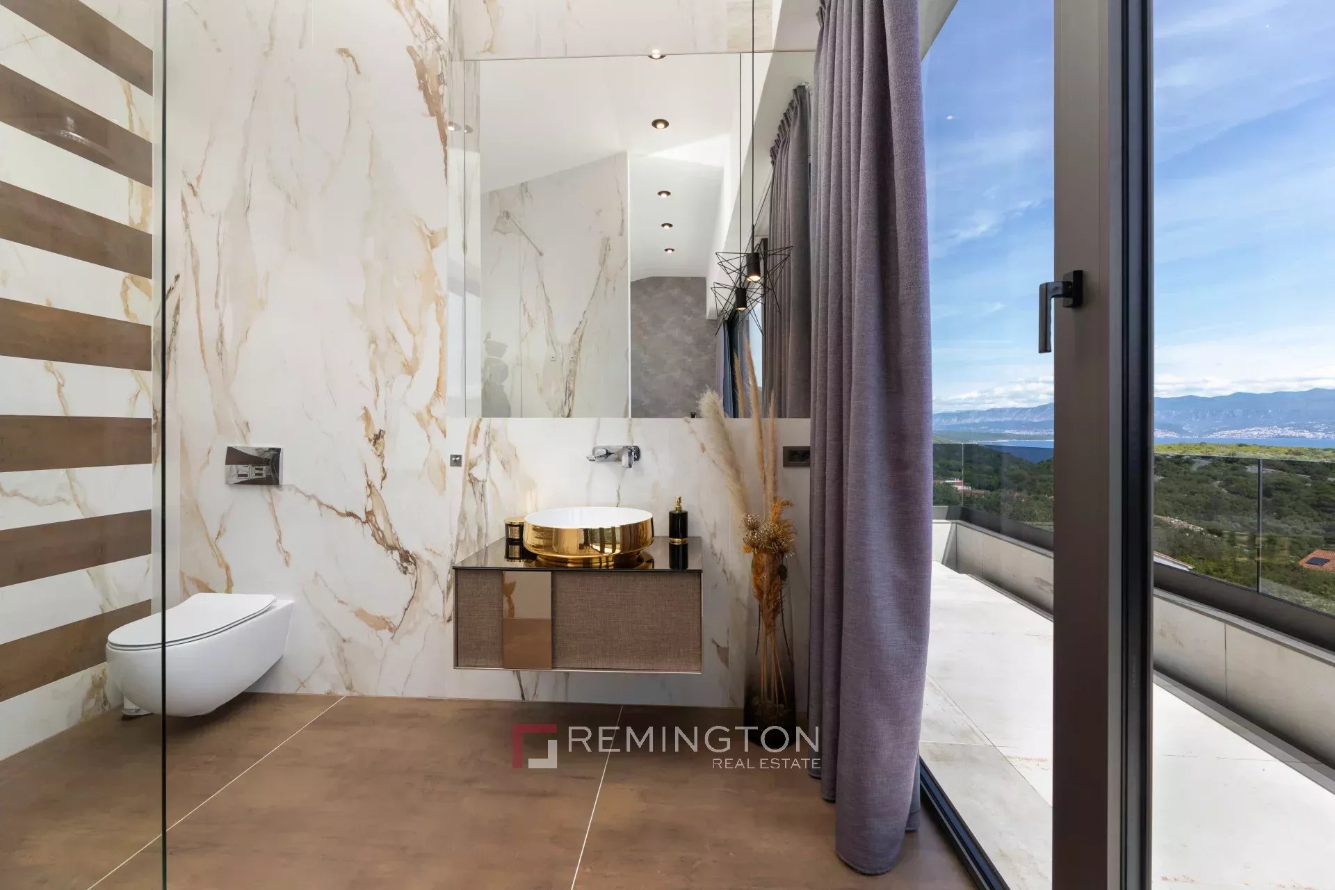 3 Bedroom Villa/Townhouse's Image 11