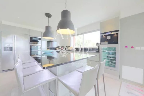 Contemporary villa SEA view - 7 bedrooms — photo 6