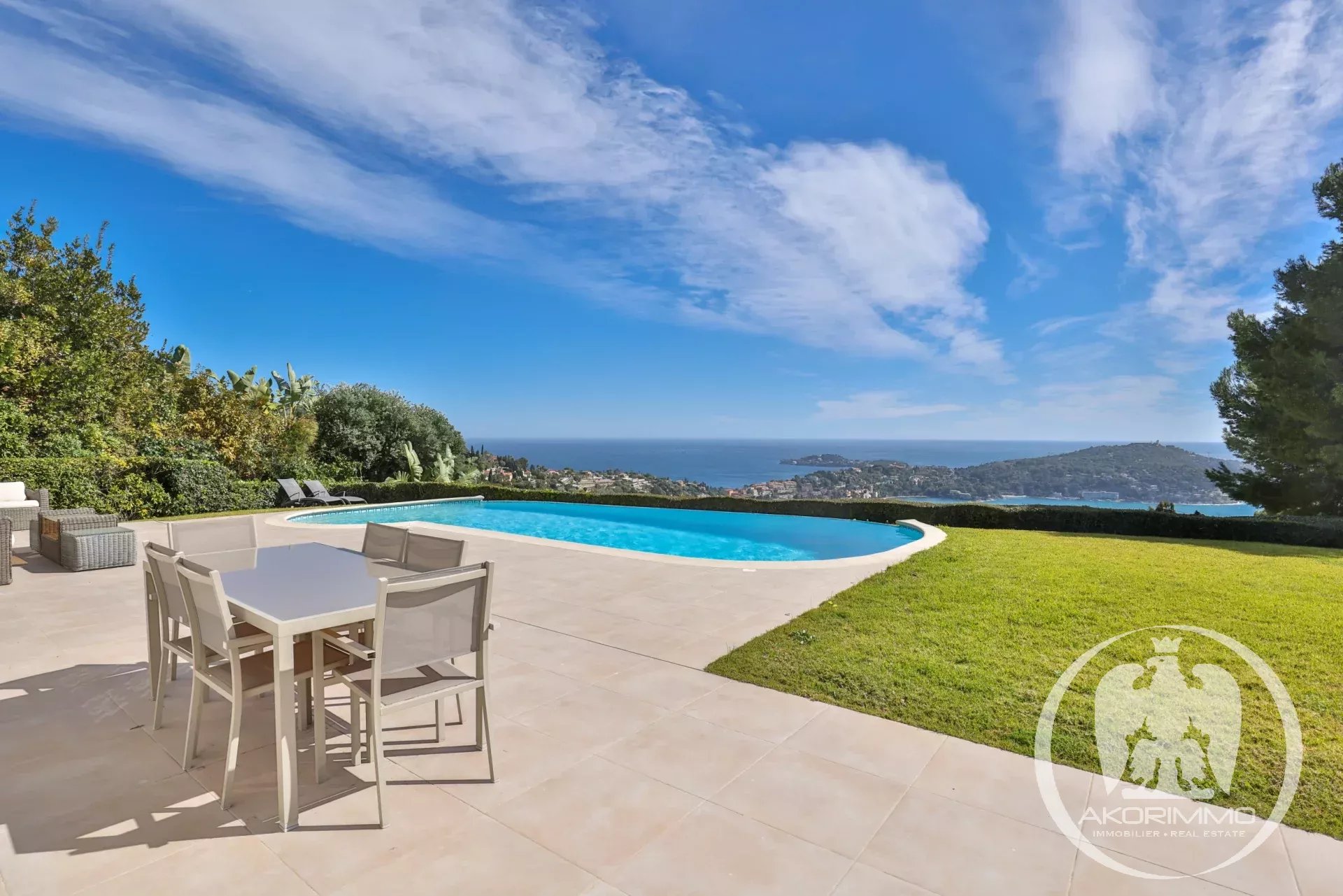 Продажа Дом - Вильфранш-сюр-Мер (Villefranche-sur-Mer)