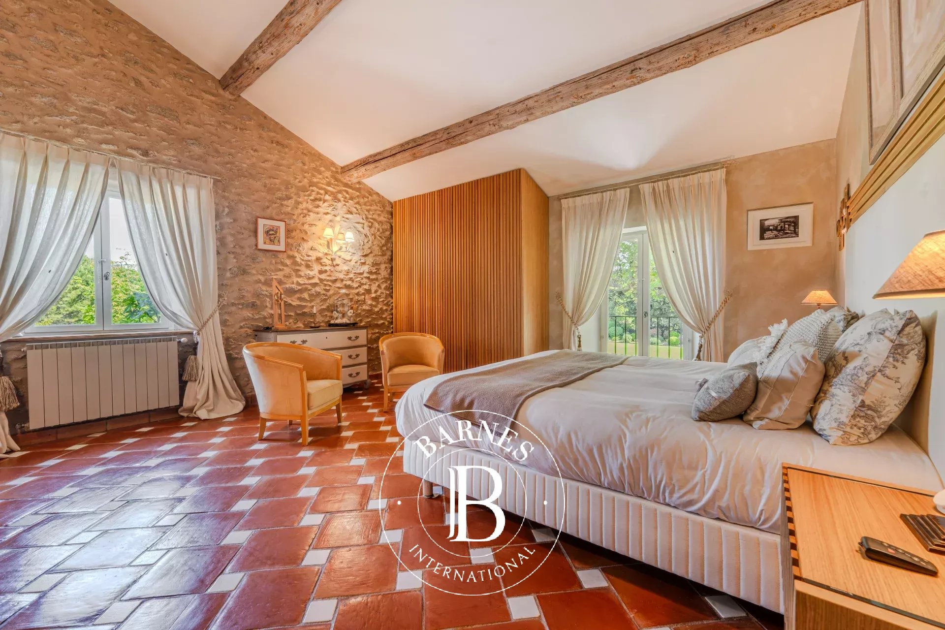 Cheval-Blanc  - Maison 9 Pi&egrave;ces 5 Chambres - picture 12