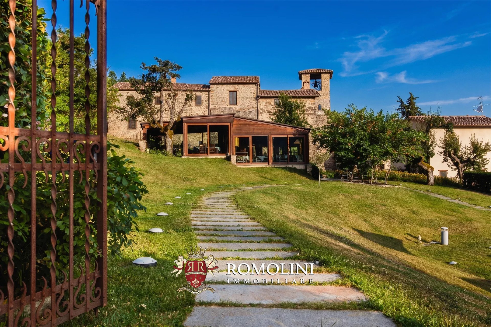 18 Bedroom Villa/Townhouse's Image 29
