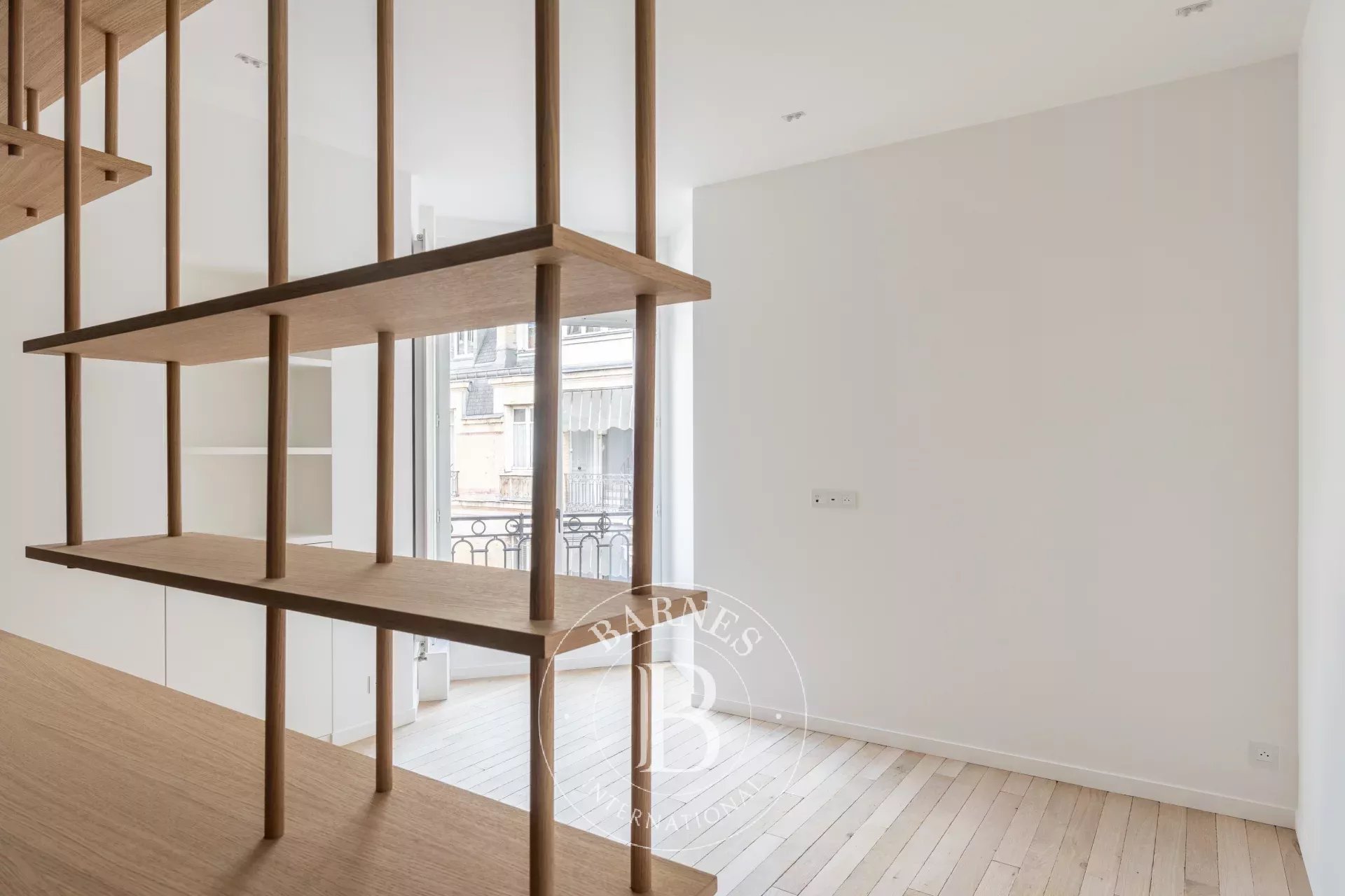 Daire Paris 8ème - picture 13