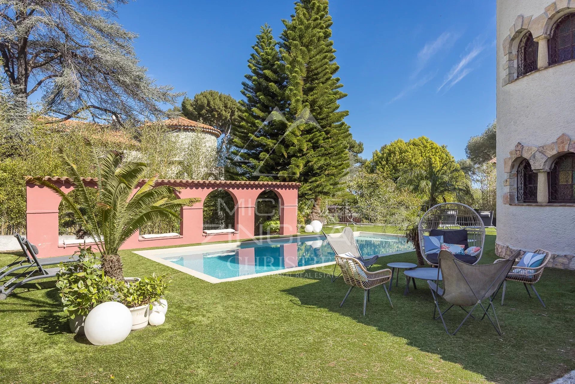 4 Bedroom Villa/Townhouse's Image 14