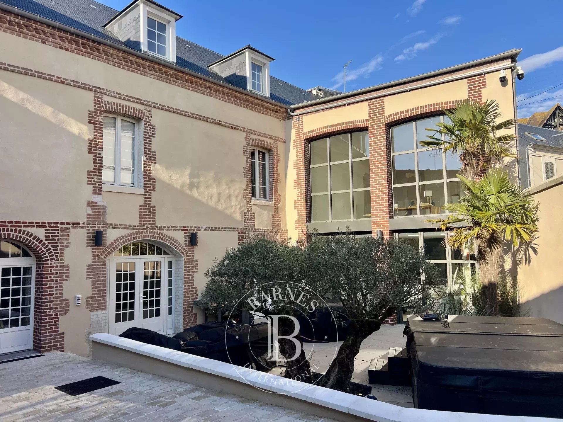 House Trouville-sur-Mer  -  ref 86746250 (picture 1)