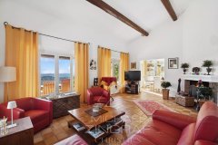 Charming Single-Storey Villa with Sea and Hill Views — photo 4 of 7