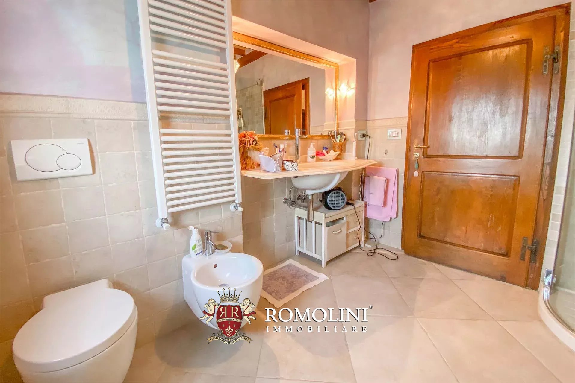 4 Bedroom Villa/Townhouse's Image 25