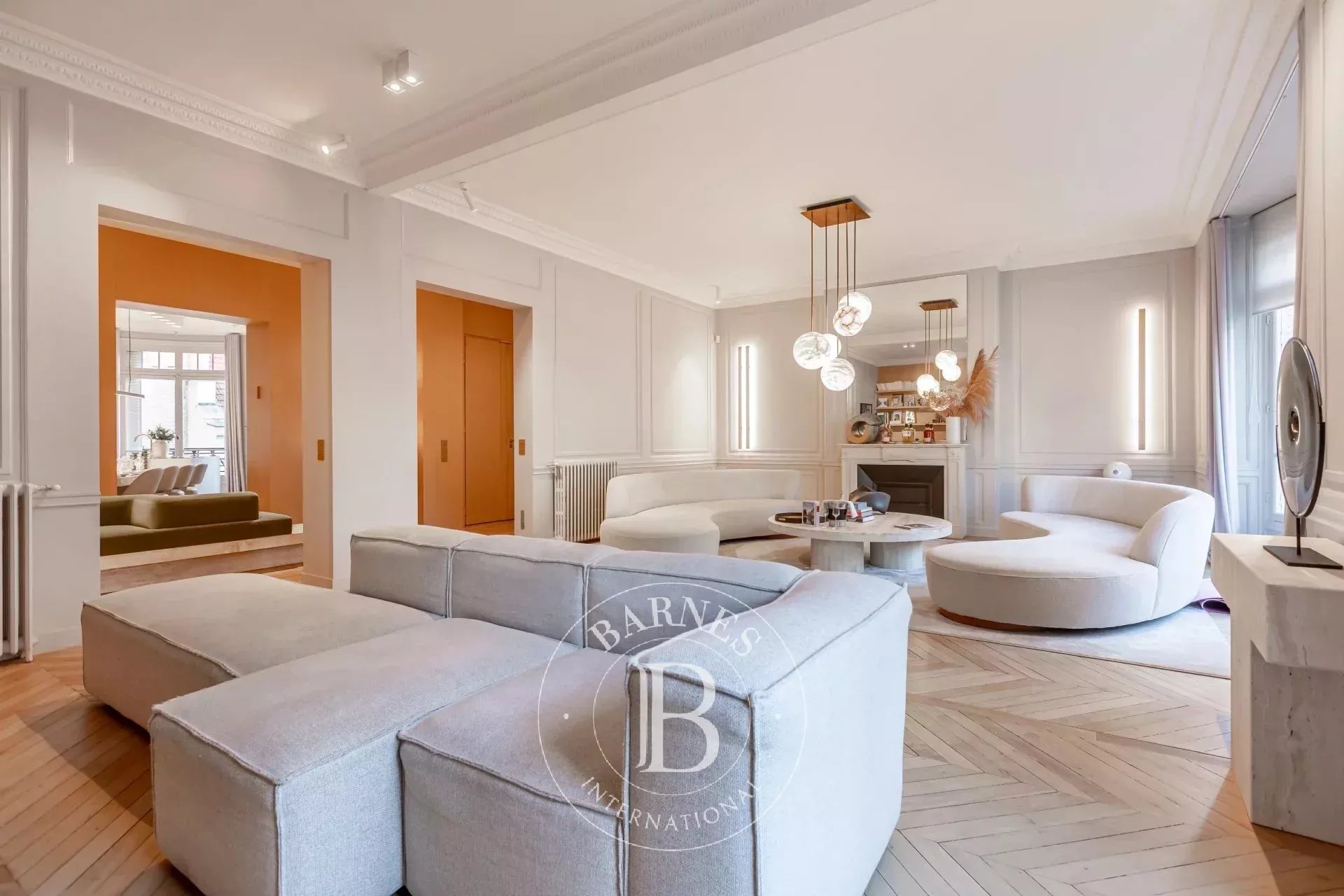 Paris  - Apartment 5 Bedrooms - picture 5