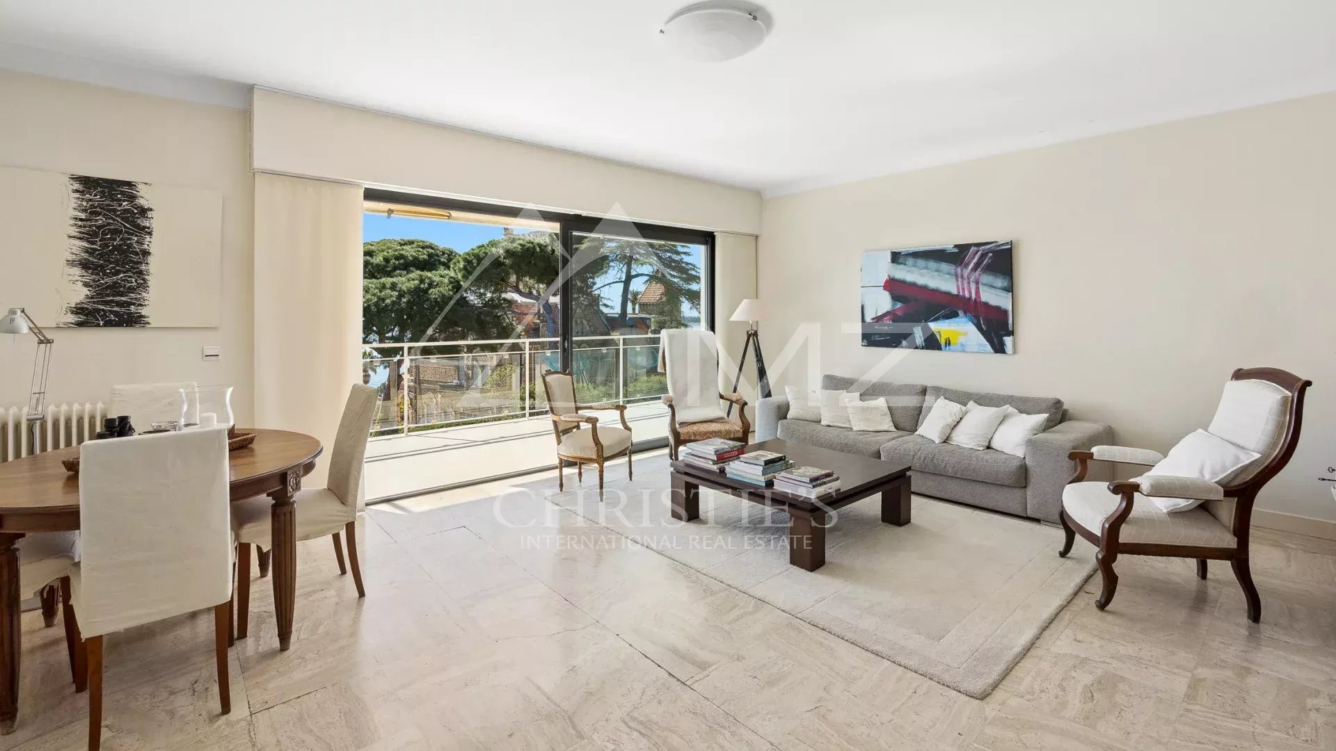 2 Bedroom Apartment/Flat's Image 6