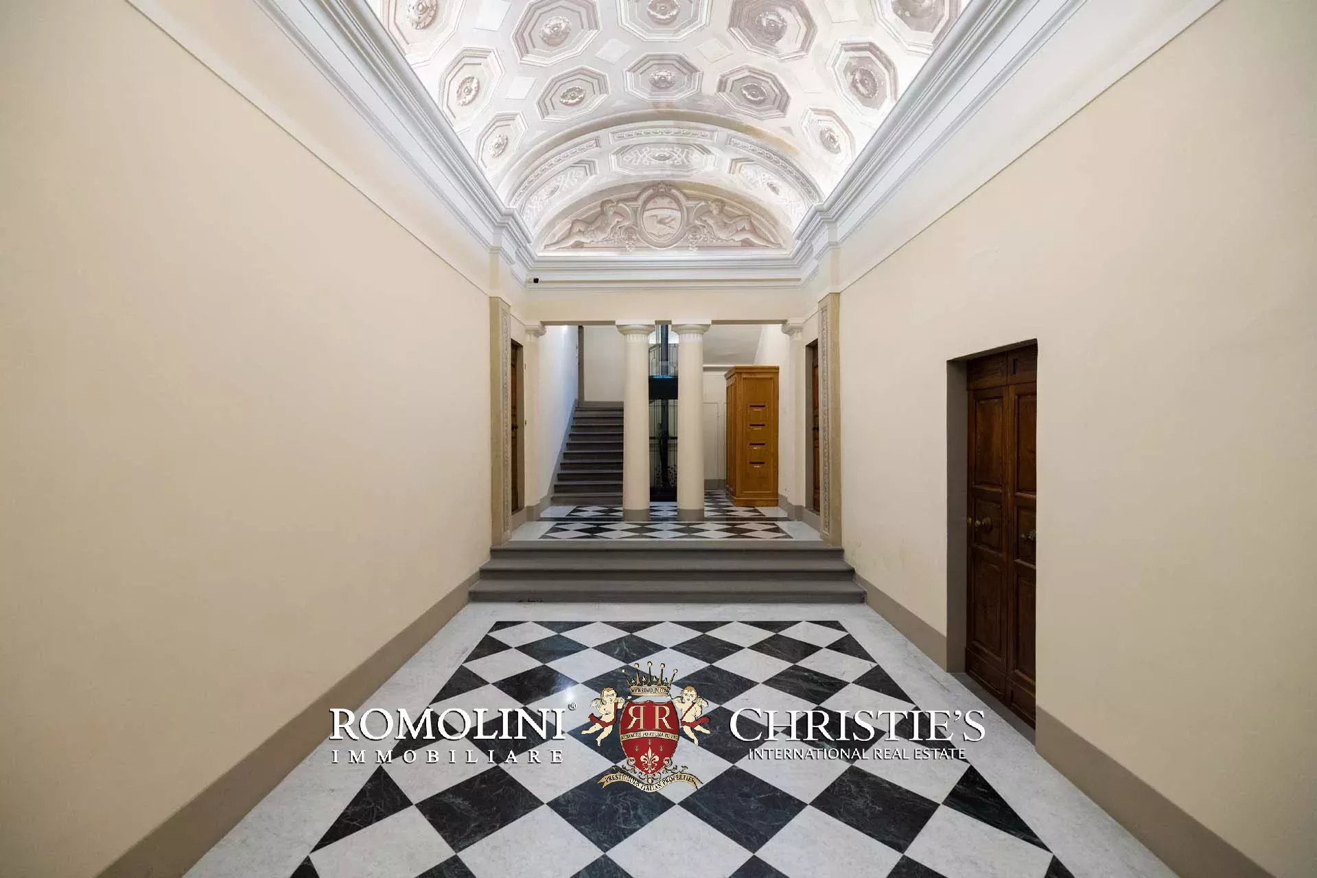 16 Bedroom Villa/Townhouse's Image 178