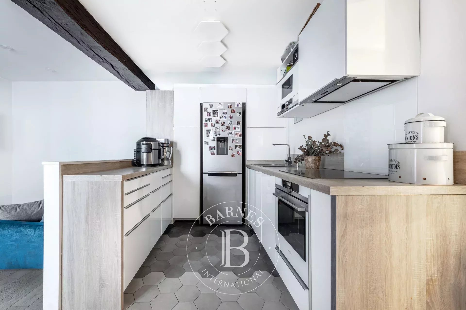 Daire Paris 4ème - picture 5